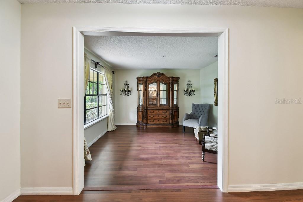 Image 5 of 36 For 6642 Parson Brown Drive