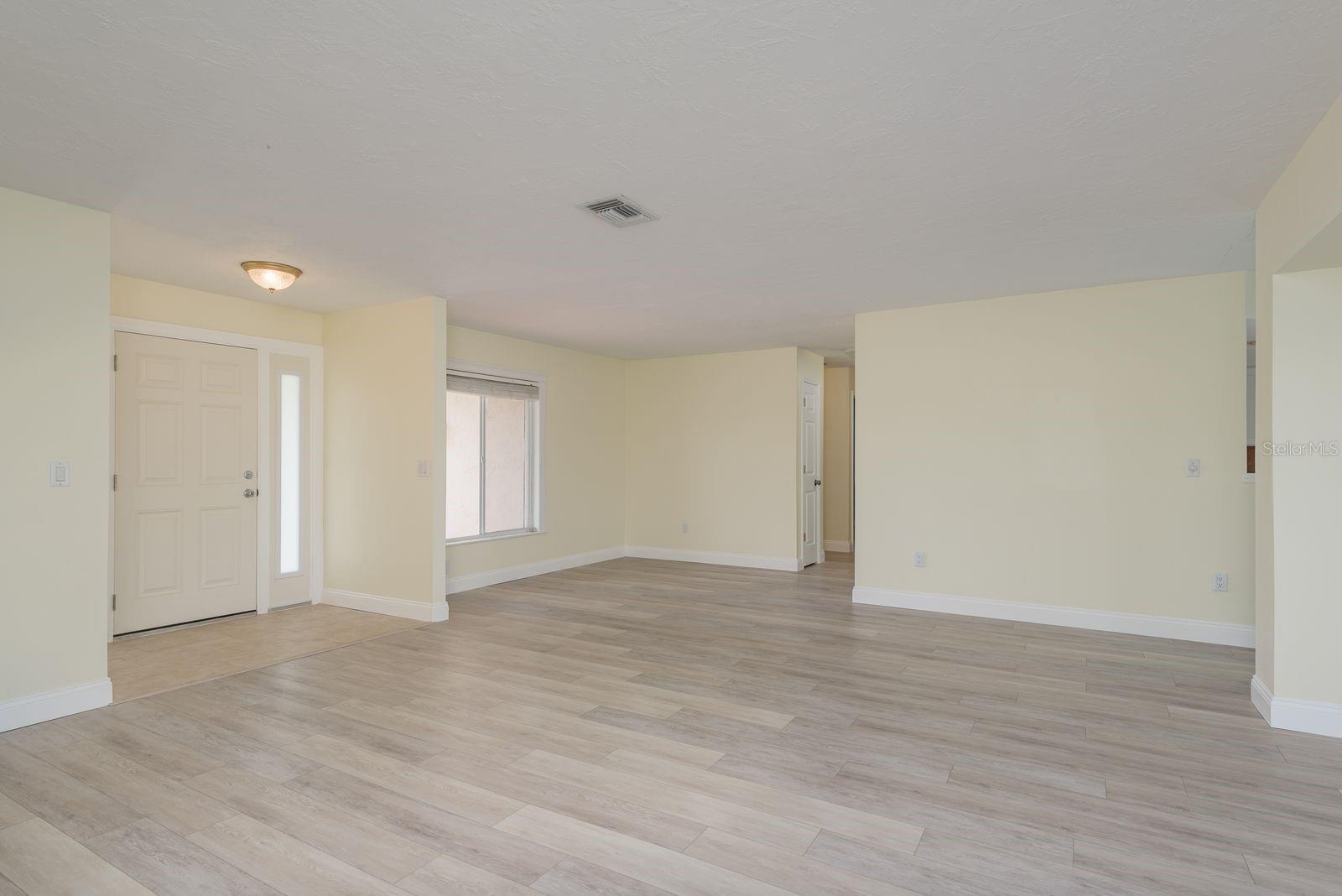 Image 10 of 55 For 5008 Glenn Drive