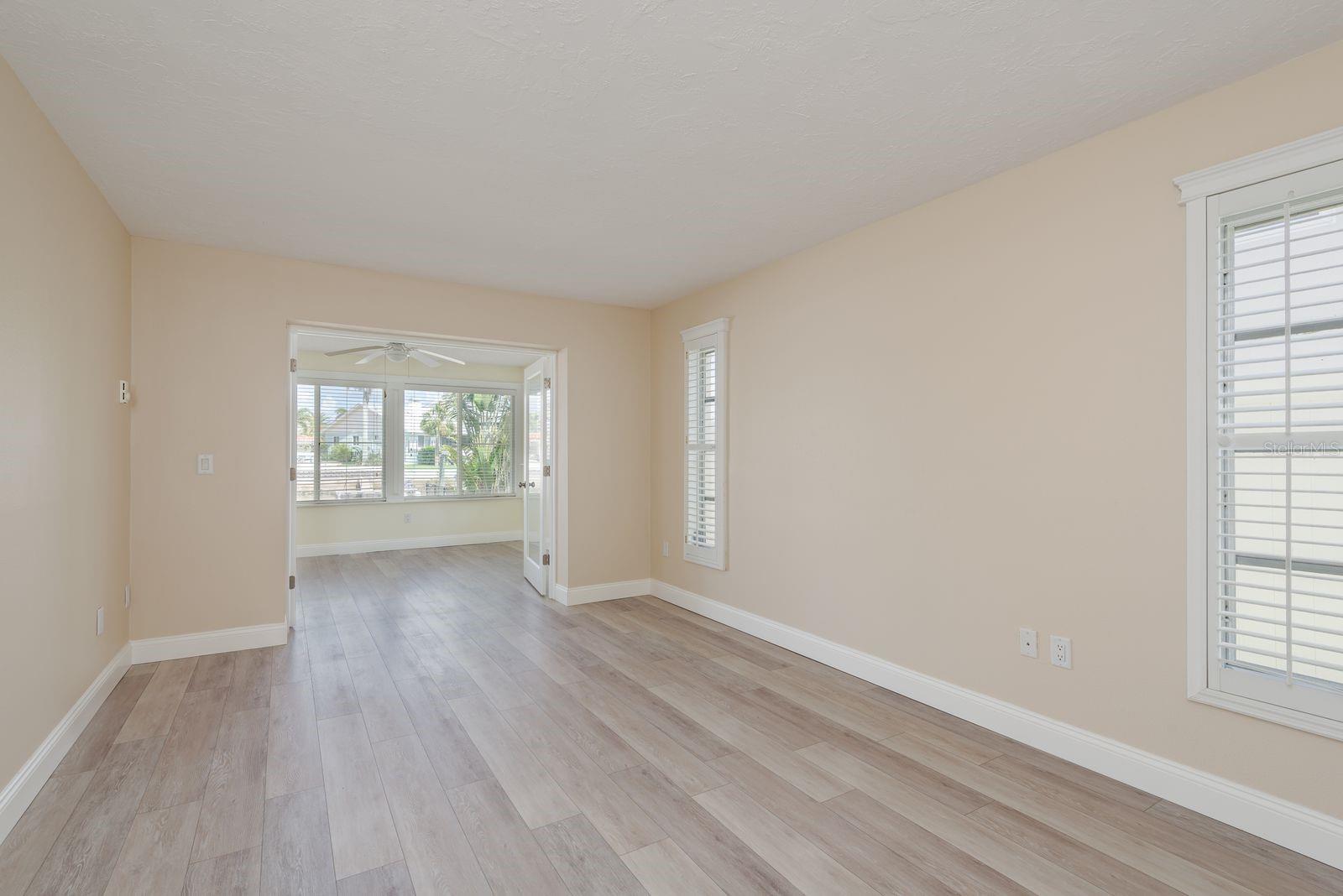 Image 21 of 55 For 5008 Glenn Drive