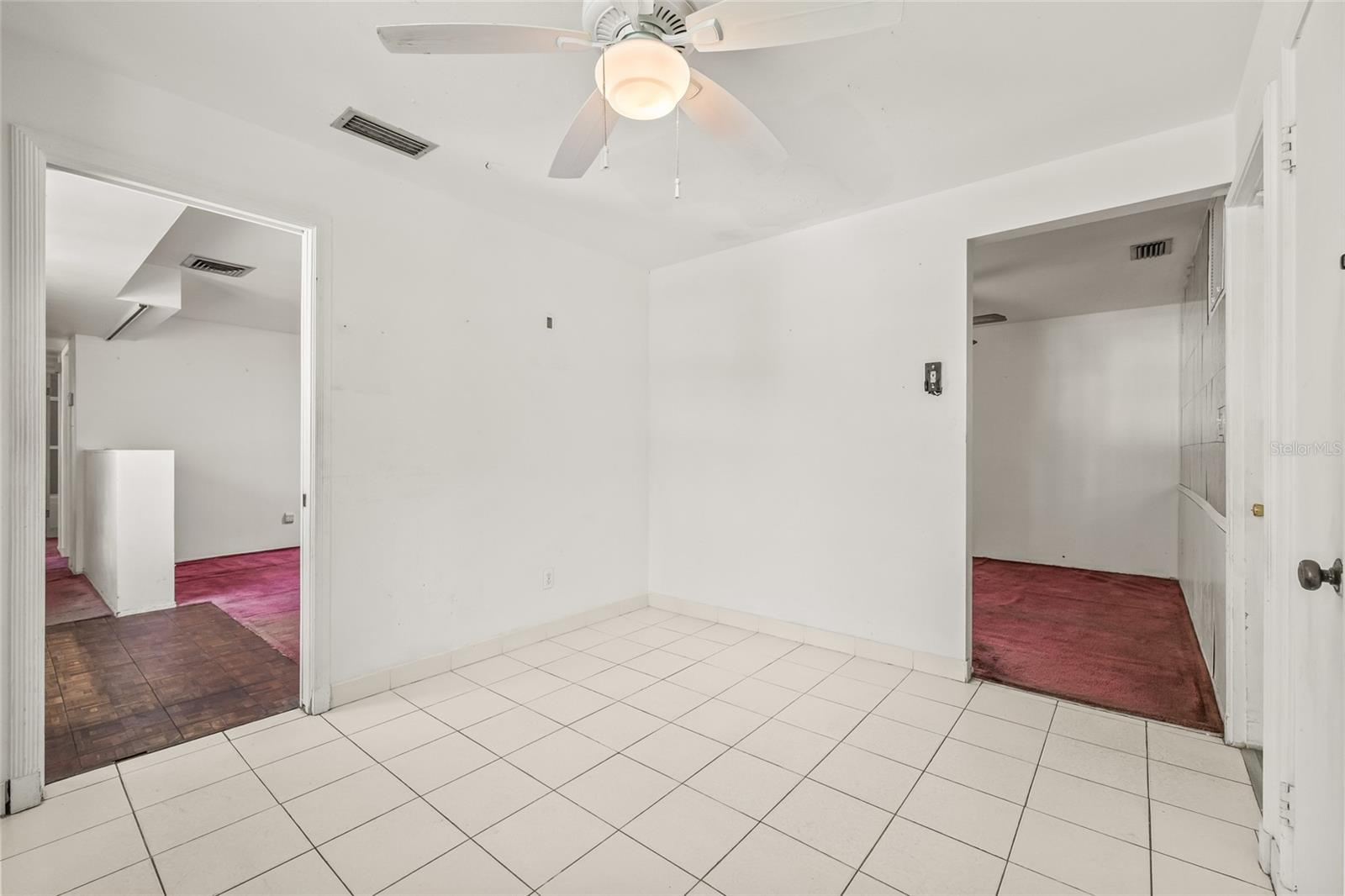 Image 16 of 39 For 2320 Harn Boulevard