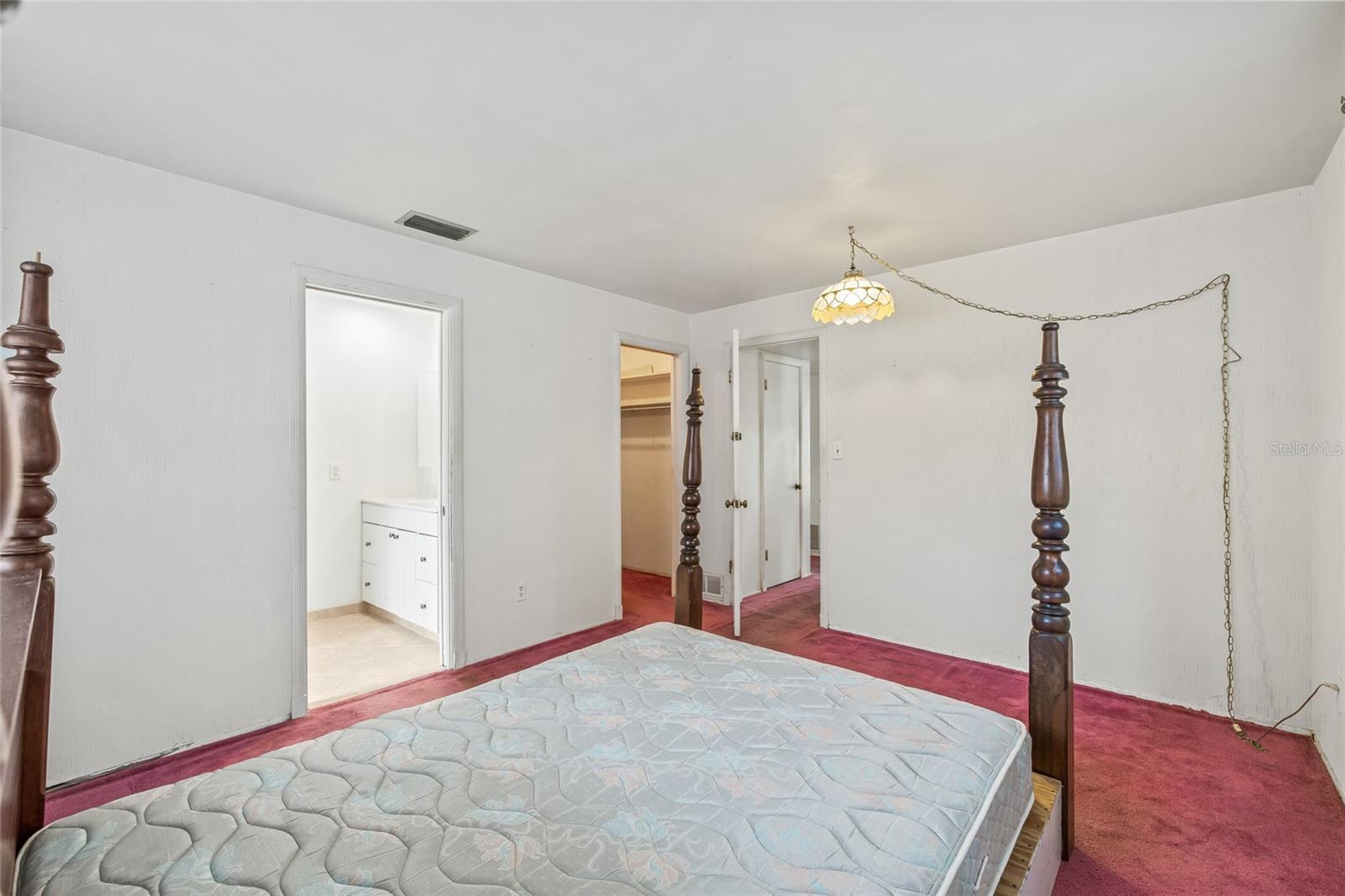 Image 21 of 39 For 2320 Harn Boulevard