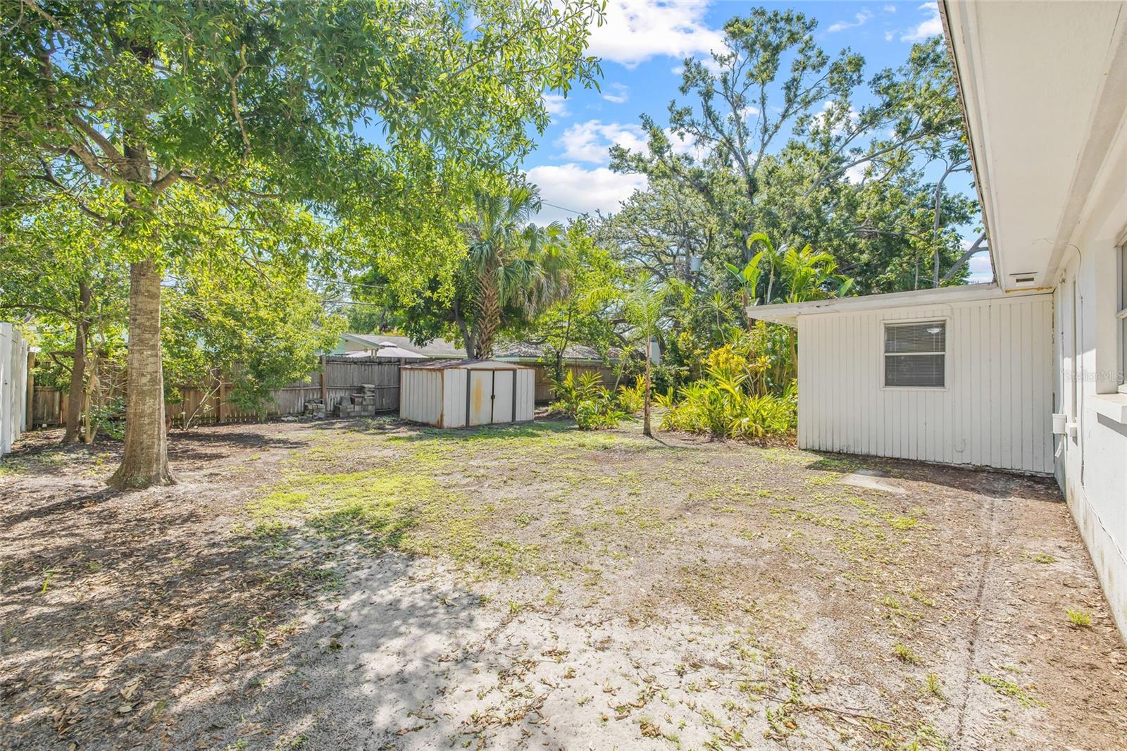Image 36 of 39 For 2320 Harn Boulevard