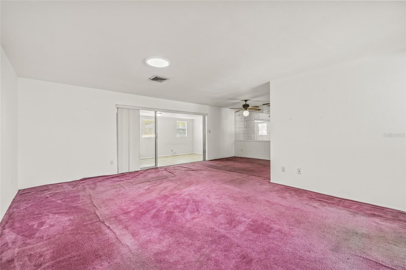 Image 9 of 39 For 2320 Harn Boulevard