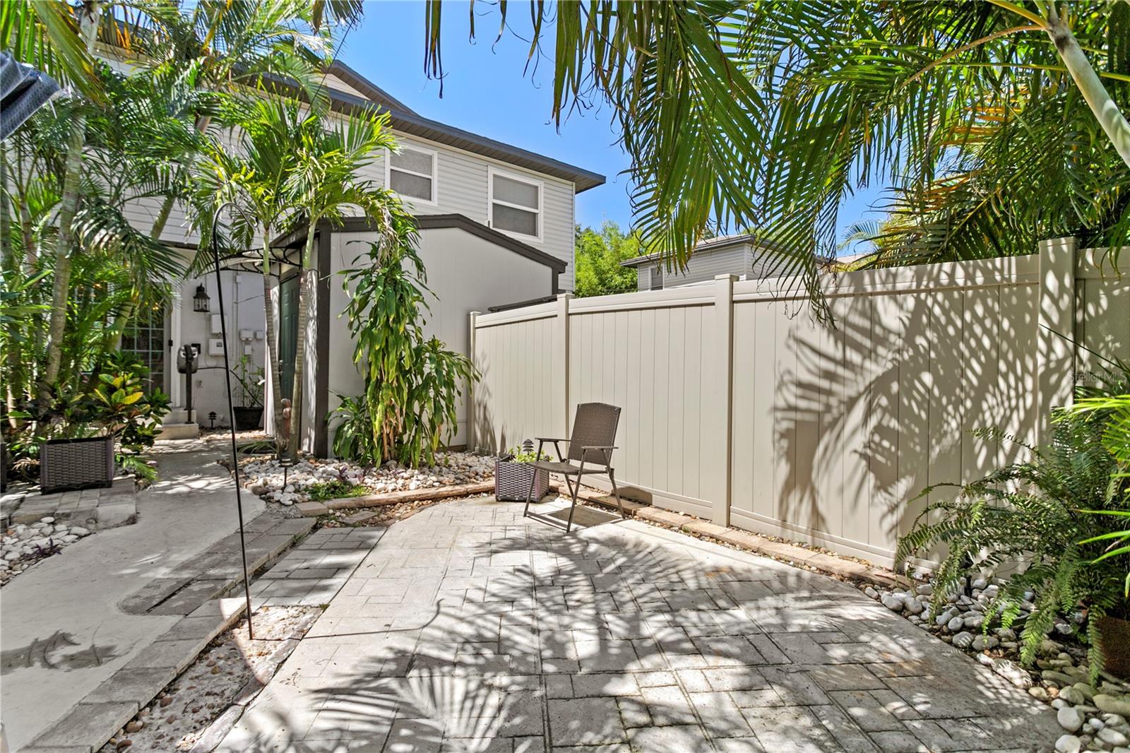 Image 26 of 37 For 441 75th Avenue N