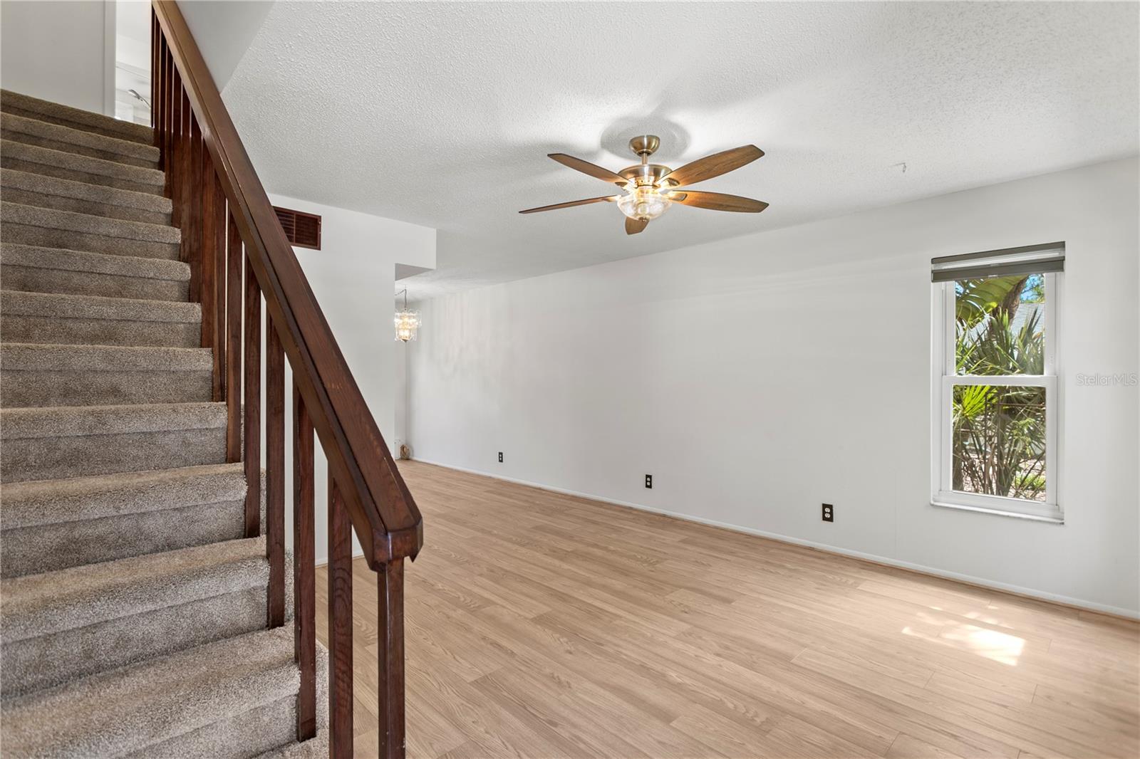 Image 3 of 37 For 441 75th Avenue N