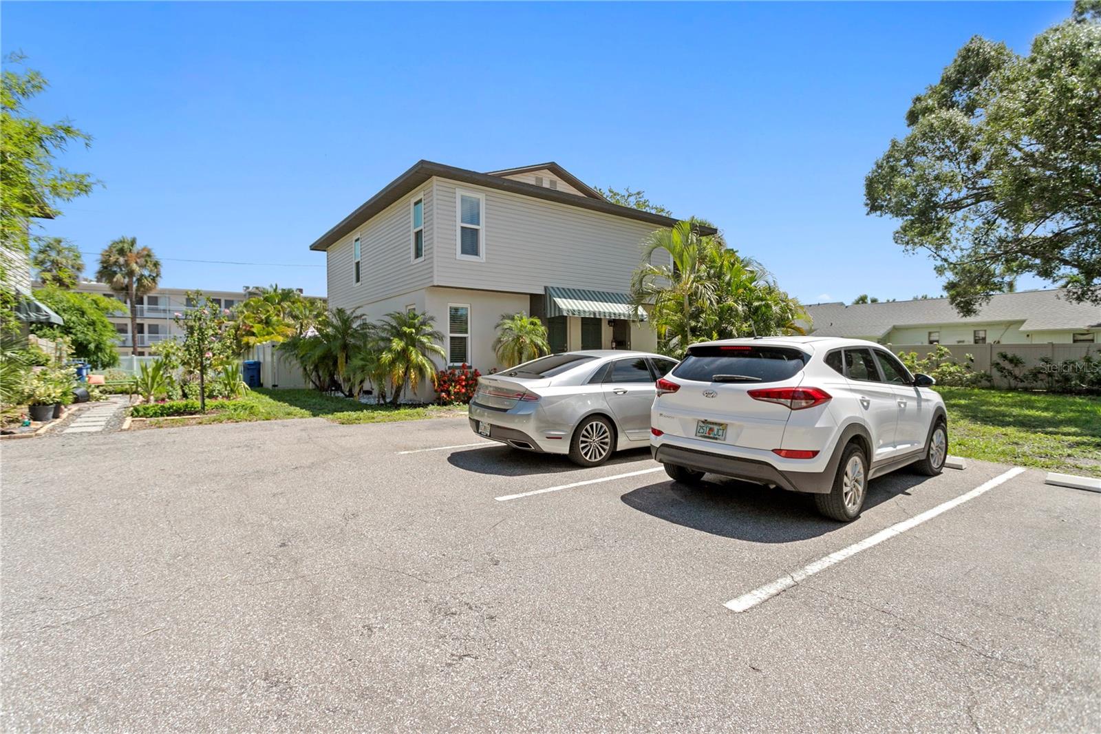 Image 32 of 37 For 441 75th Avenue N