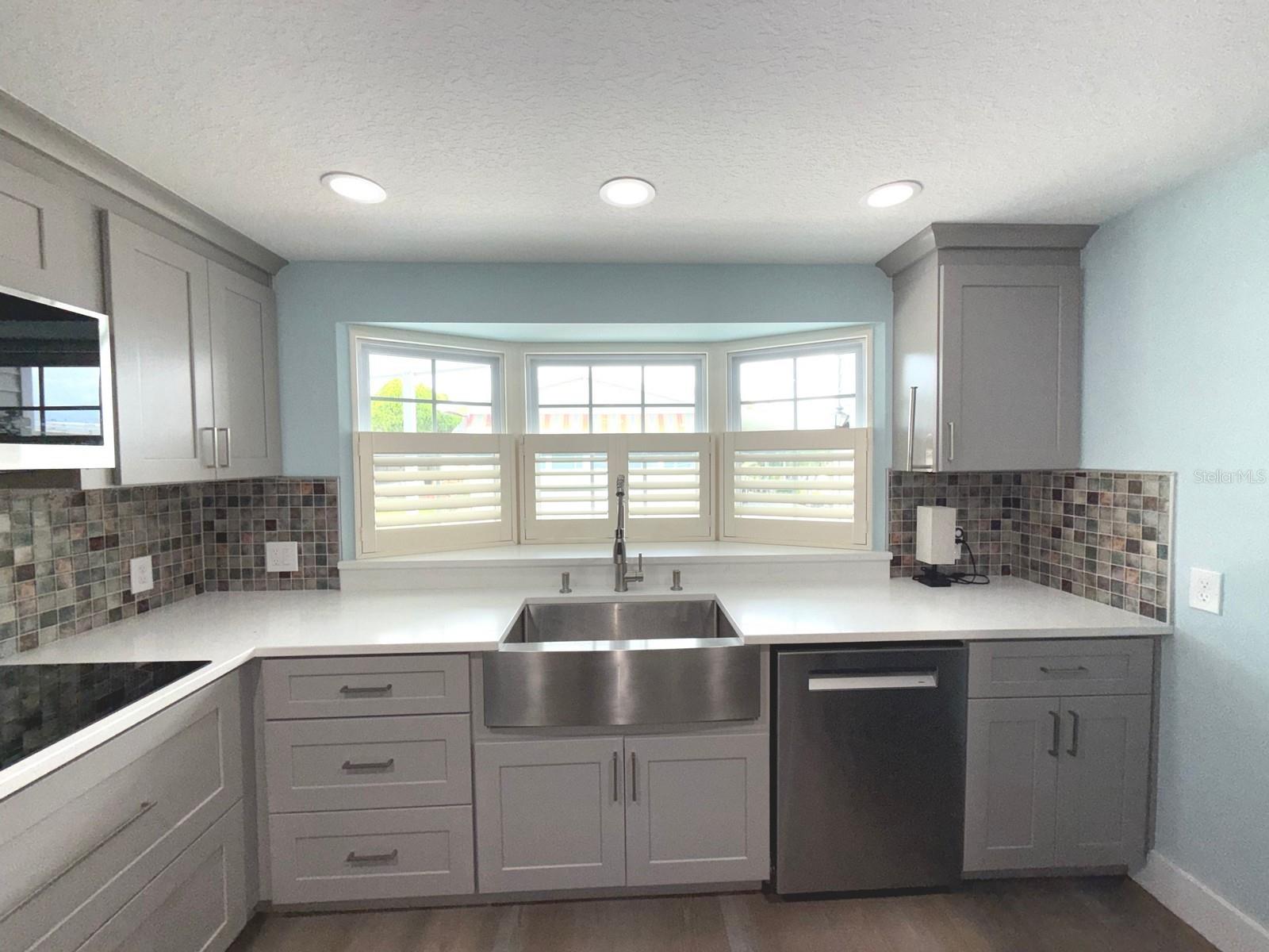 Image 15 of 80 For 725 Sugar Palm Street
