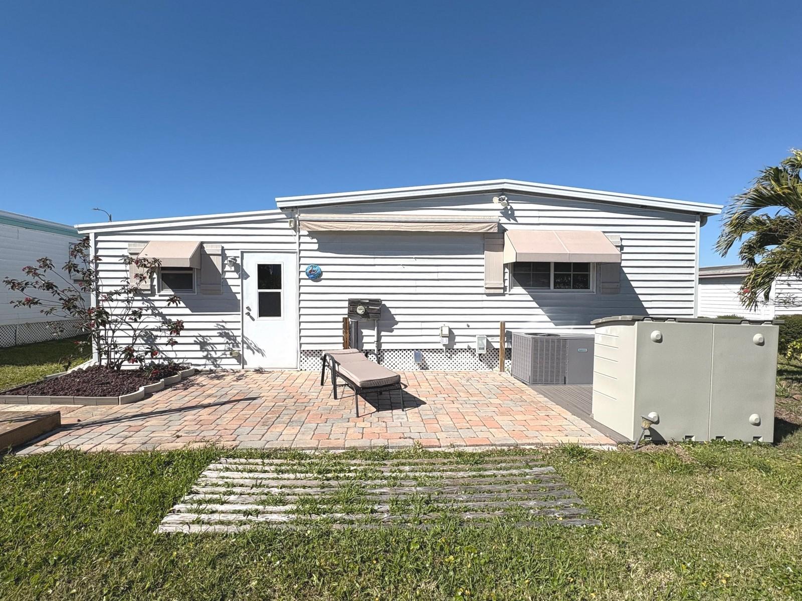 Image 71 of 80 For 725 Sugar Palm Street
