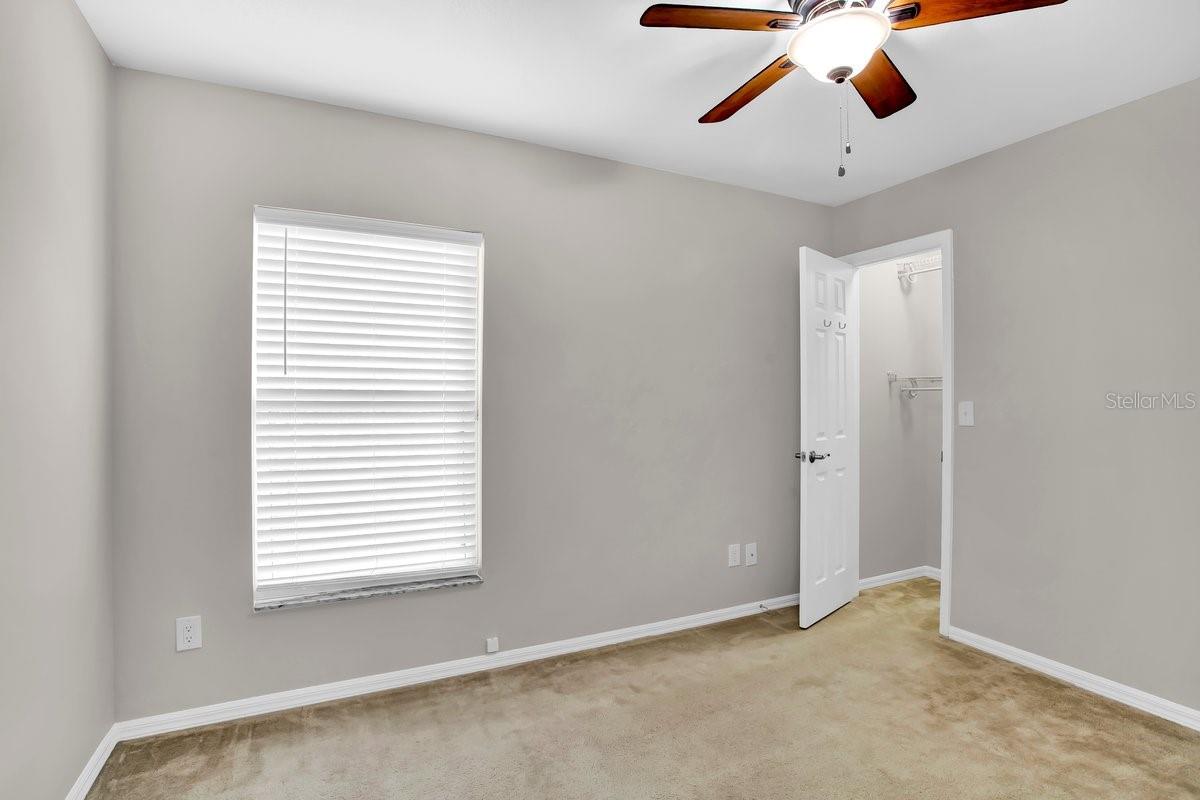 Listing photo id 18 for 1706 Erin Brooke Drive
