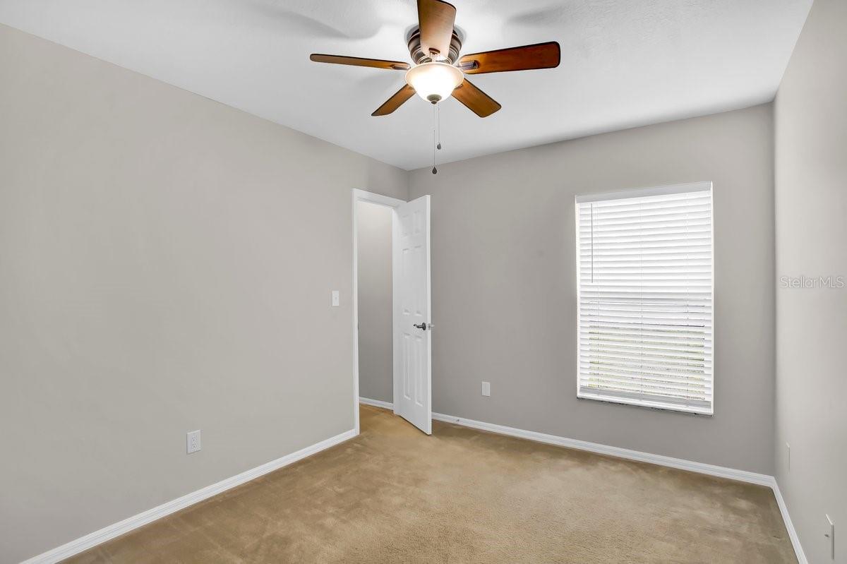 Listing photo id 20 for 1706 Erin Brooke Drive