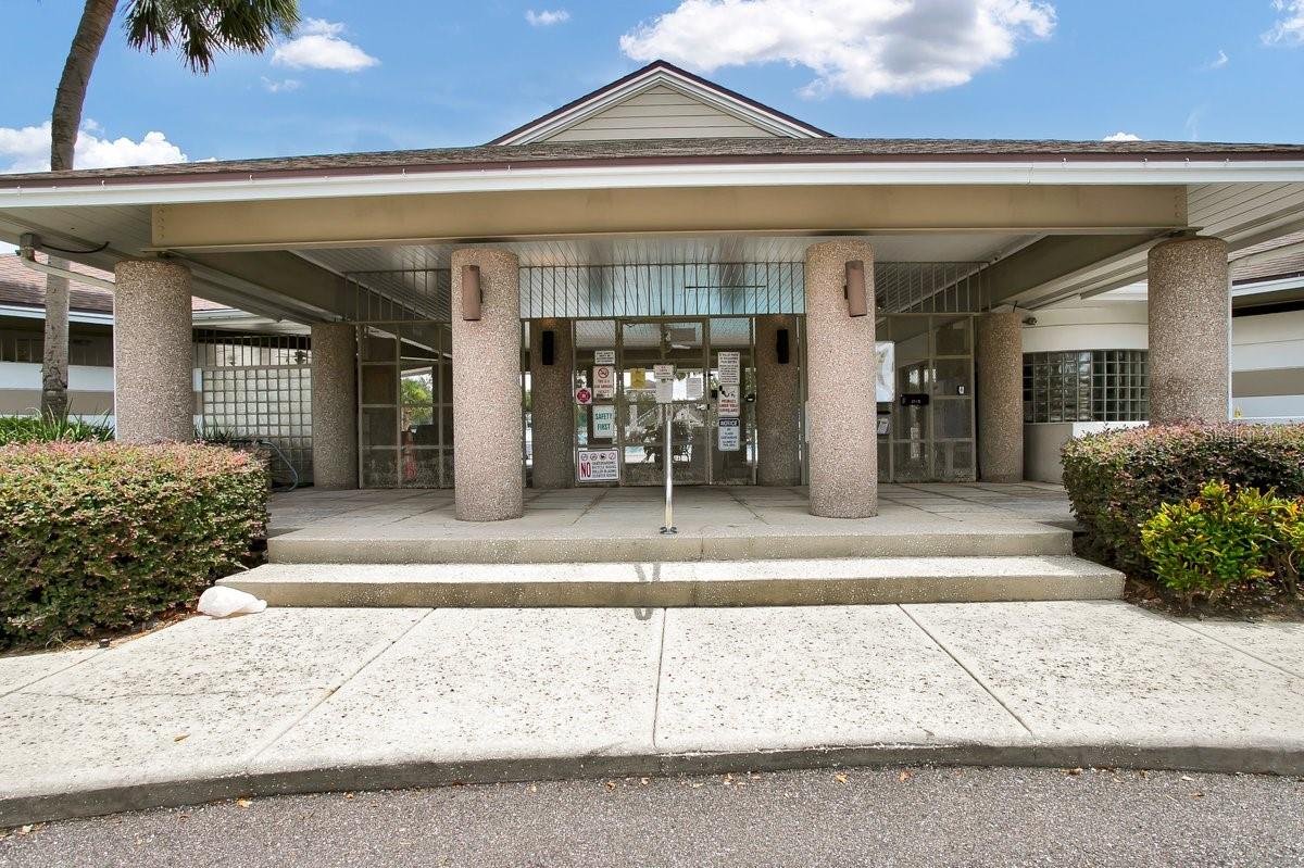 Listing photo id 29 for 1706 Erin Brooke Drive