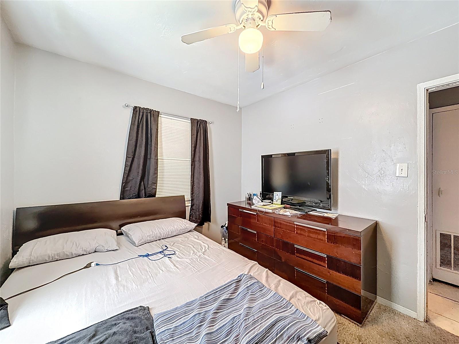 Image 14 of 37 For 4000 28th Street