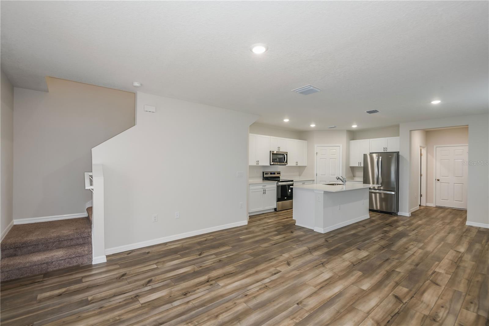 Image 5 of 19 For 3730 King Hill Drive