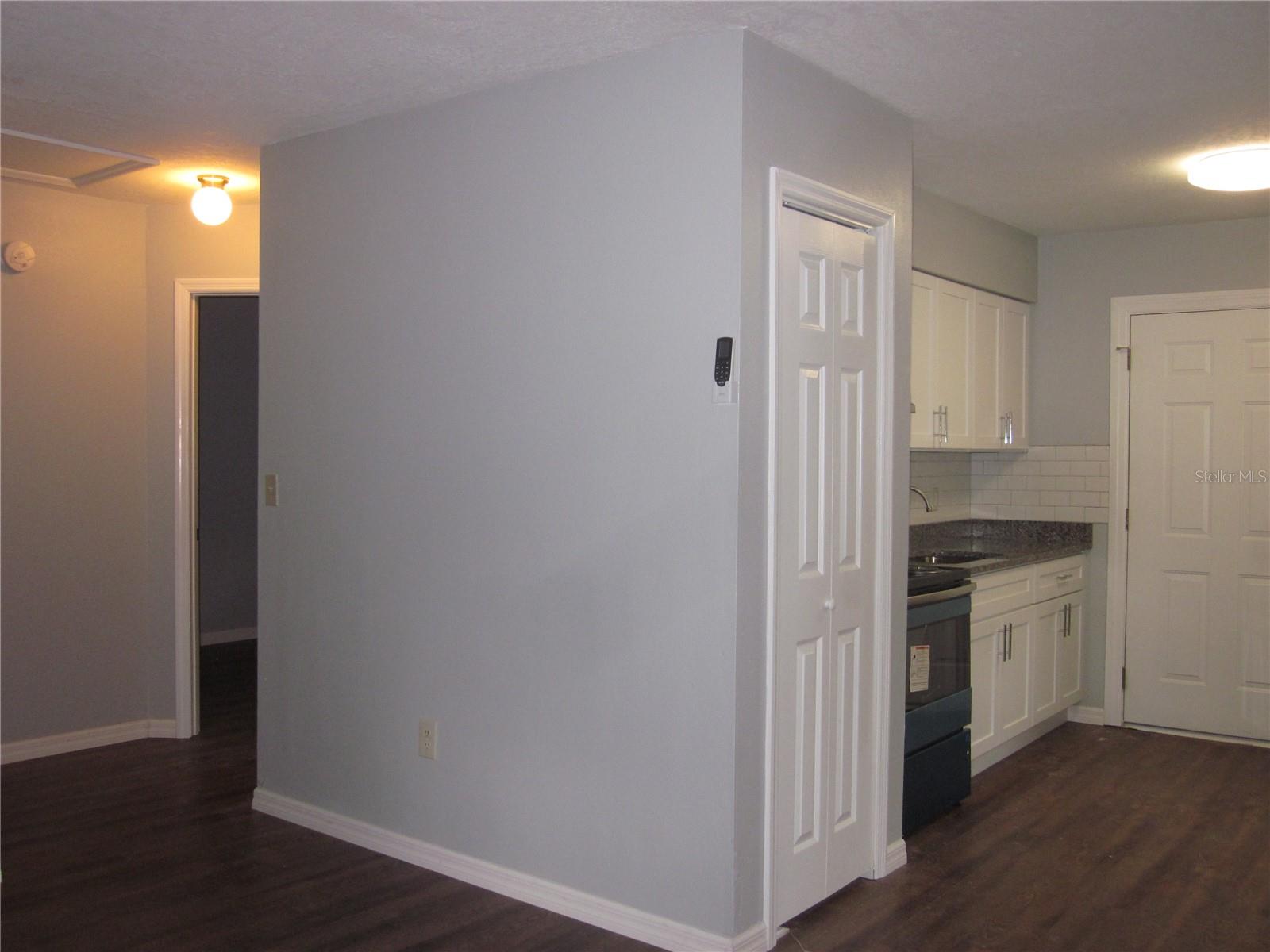 Image 3 of 8 For 1704 Kirby Street A