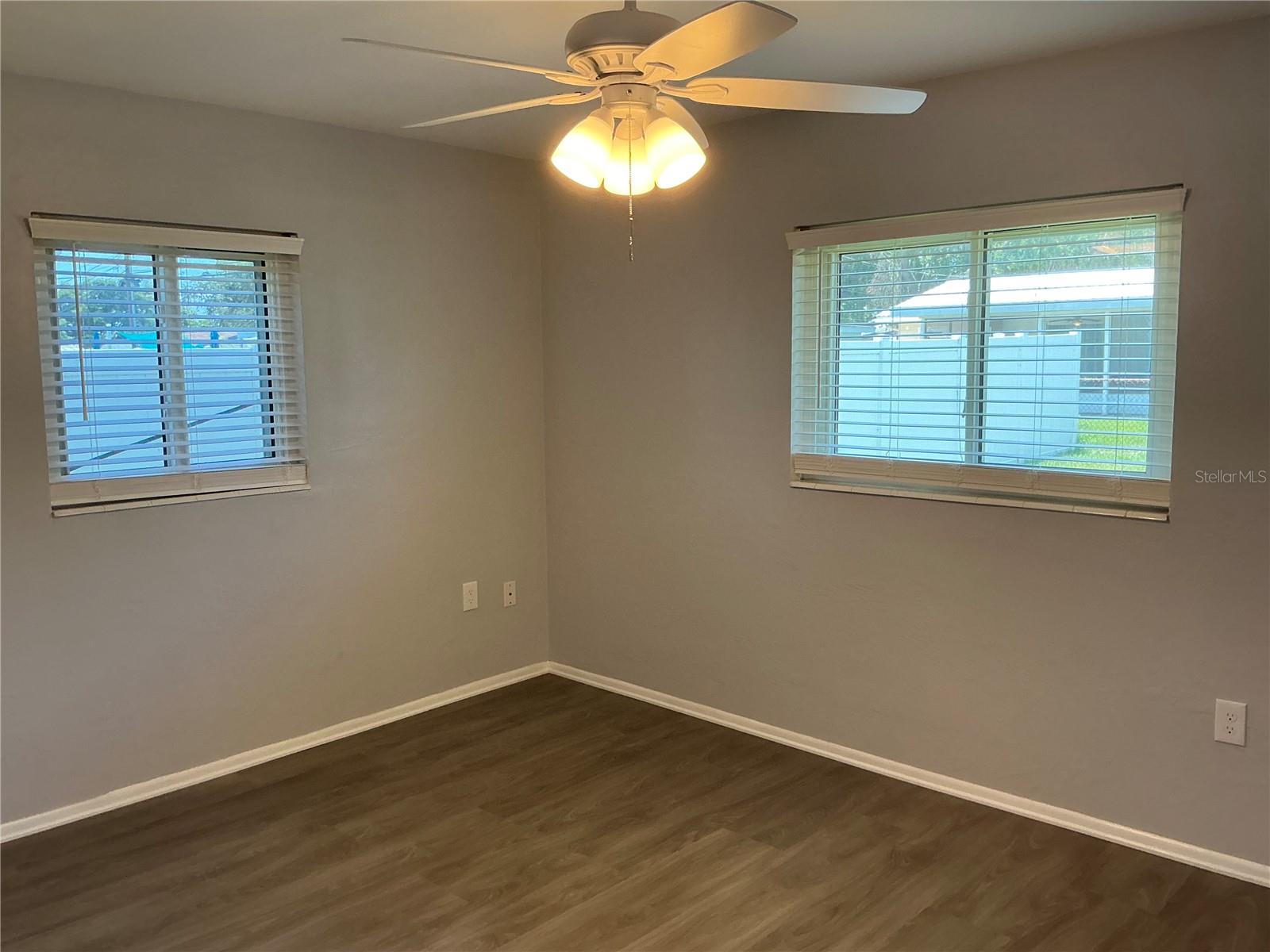 Image 10 of 26 For 10888 Temple Avenue