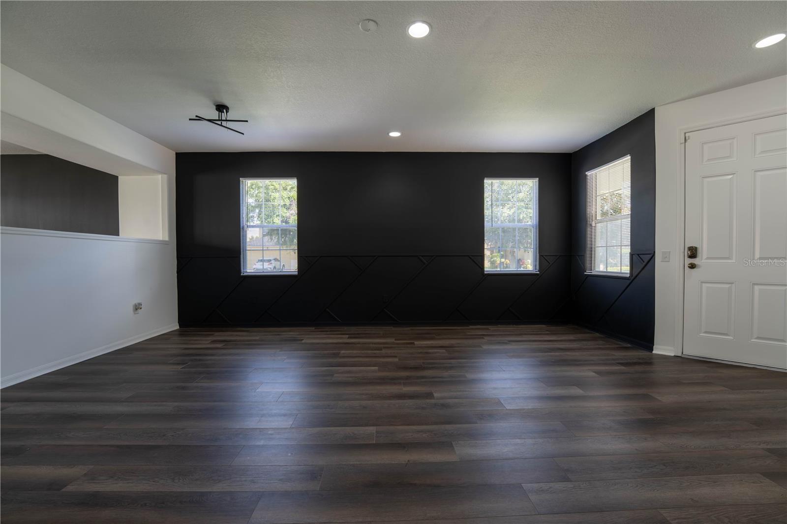 Image 33 of 47 For 9110 Lantern Oak Way