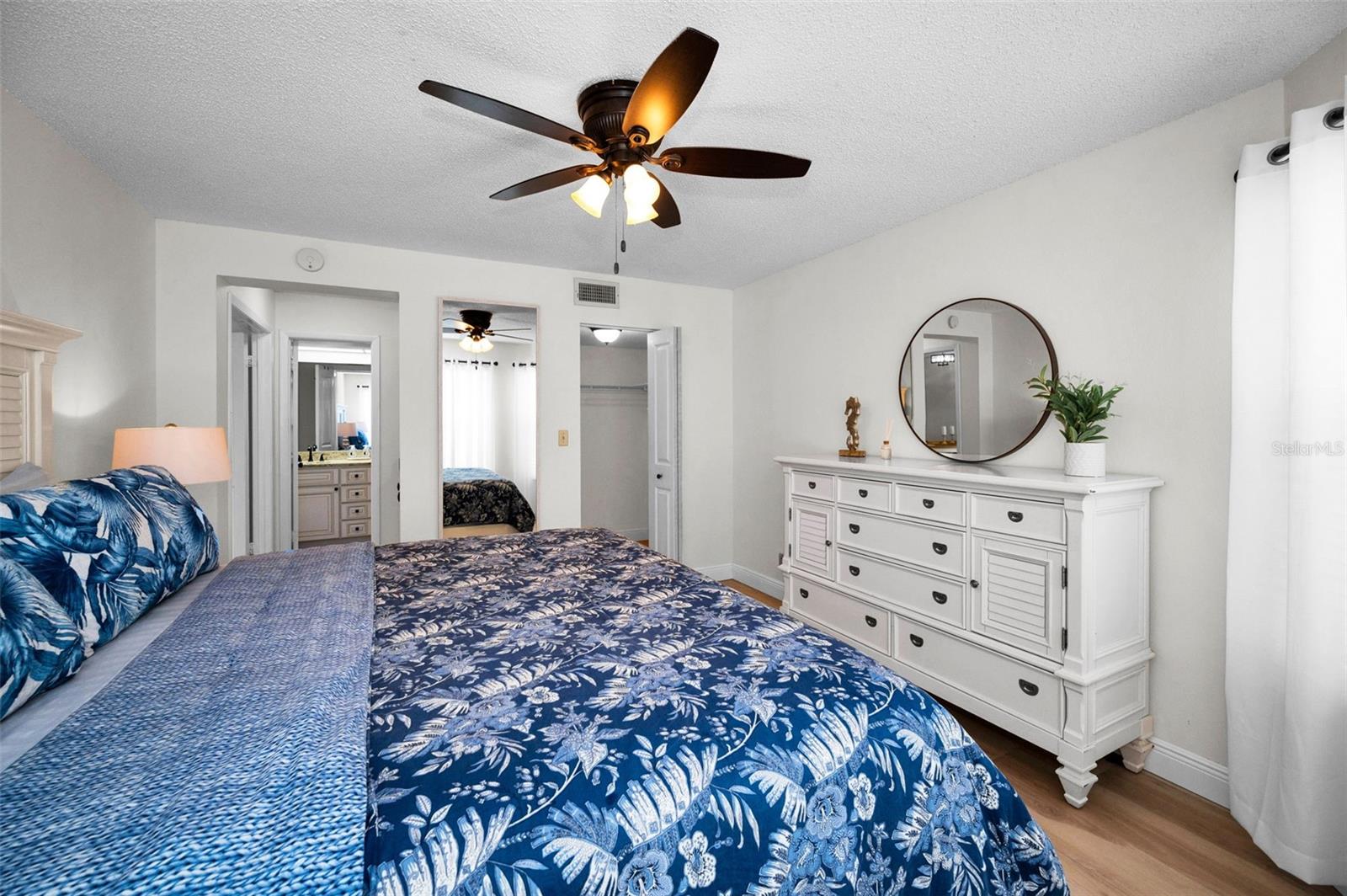 Image 16 of 44 For 6080 Bahia Del Mar Circle 109