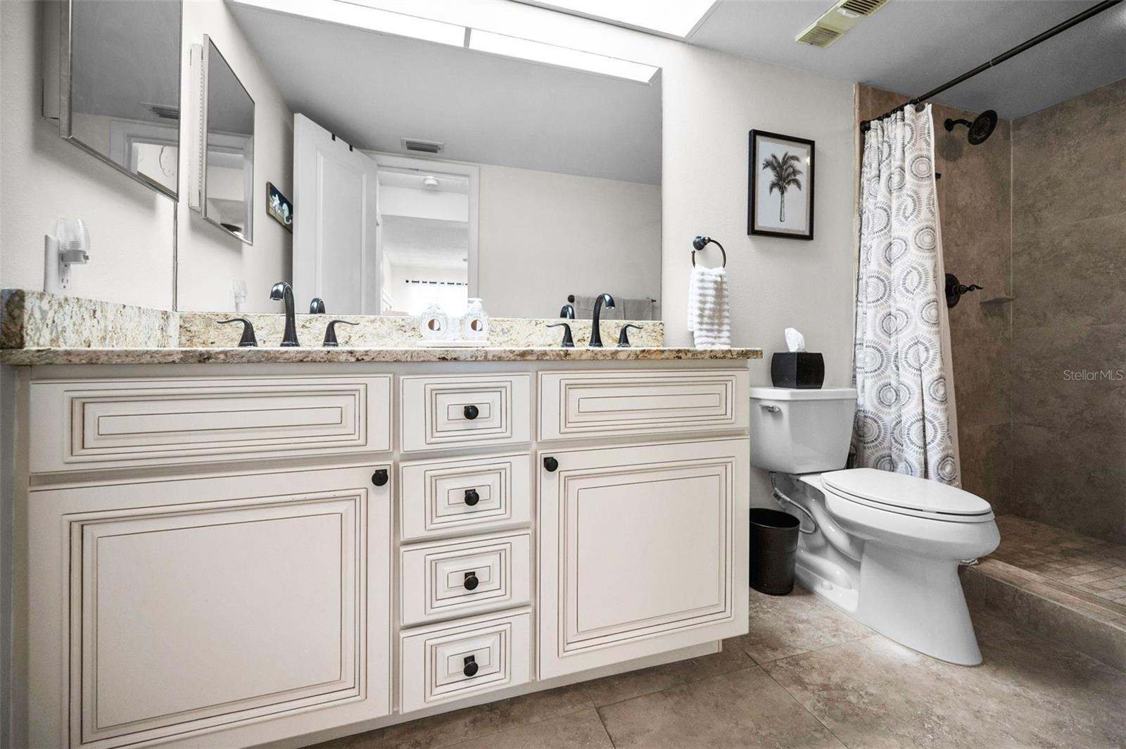 Image 19 of 44 For 6080 Bahia Del Mar Circle 109