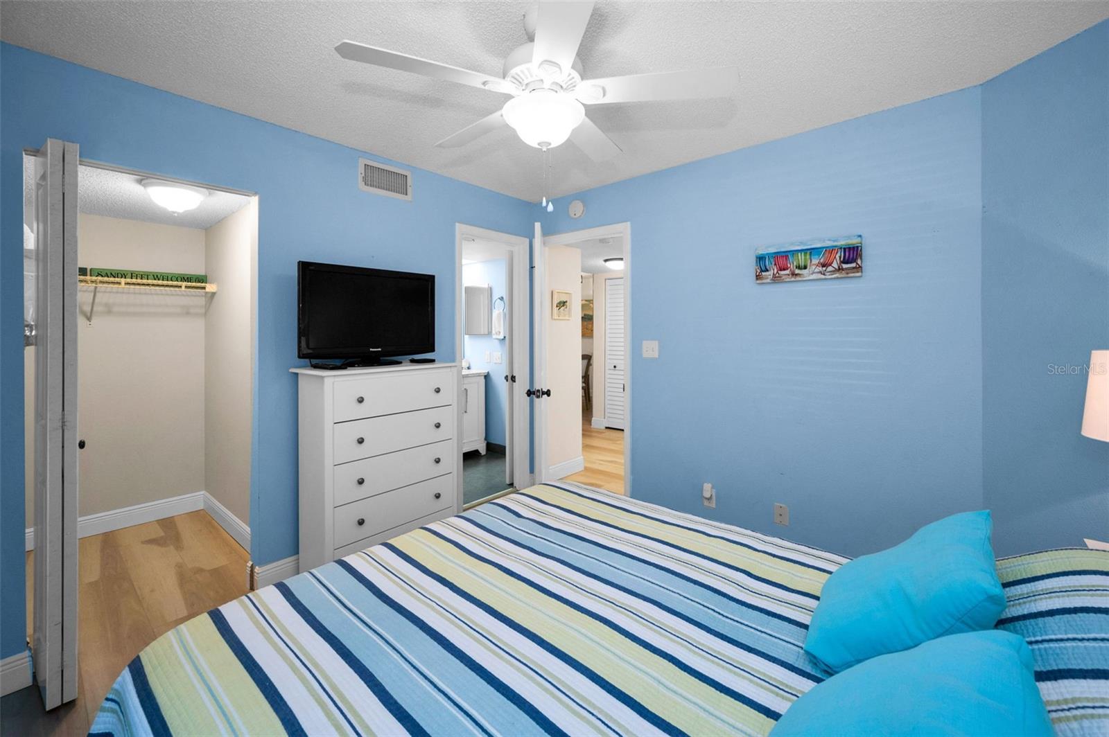 Image 25 of 44 For 6080 Bahia Del Mar Circle 109