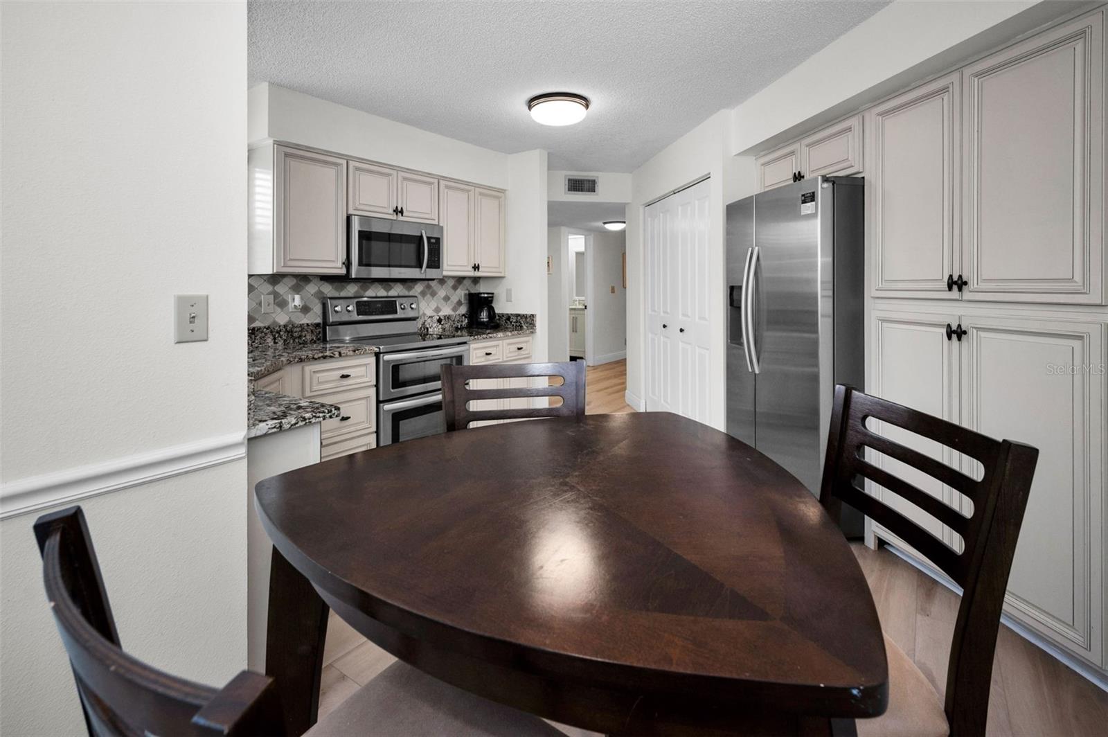 Image 8 of 44 For 6080 Bahia Del Mar Circle 109