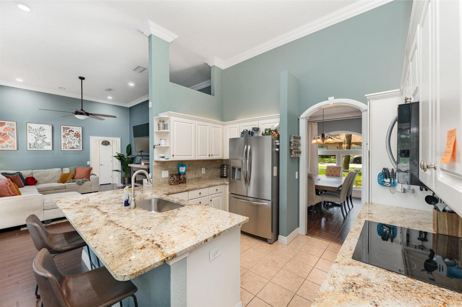 Image 11 of 30 For 1610 Sherwood Lakes Boulevard