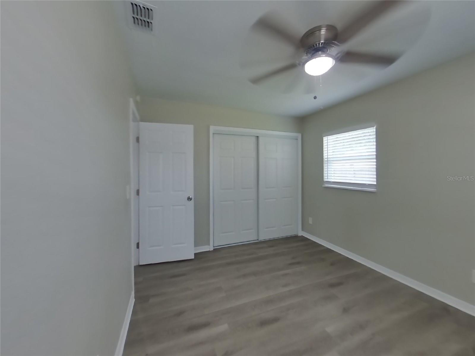 Image 7 of 19 For 8419 Stillbrook Avenue
