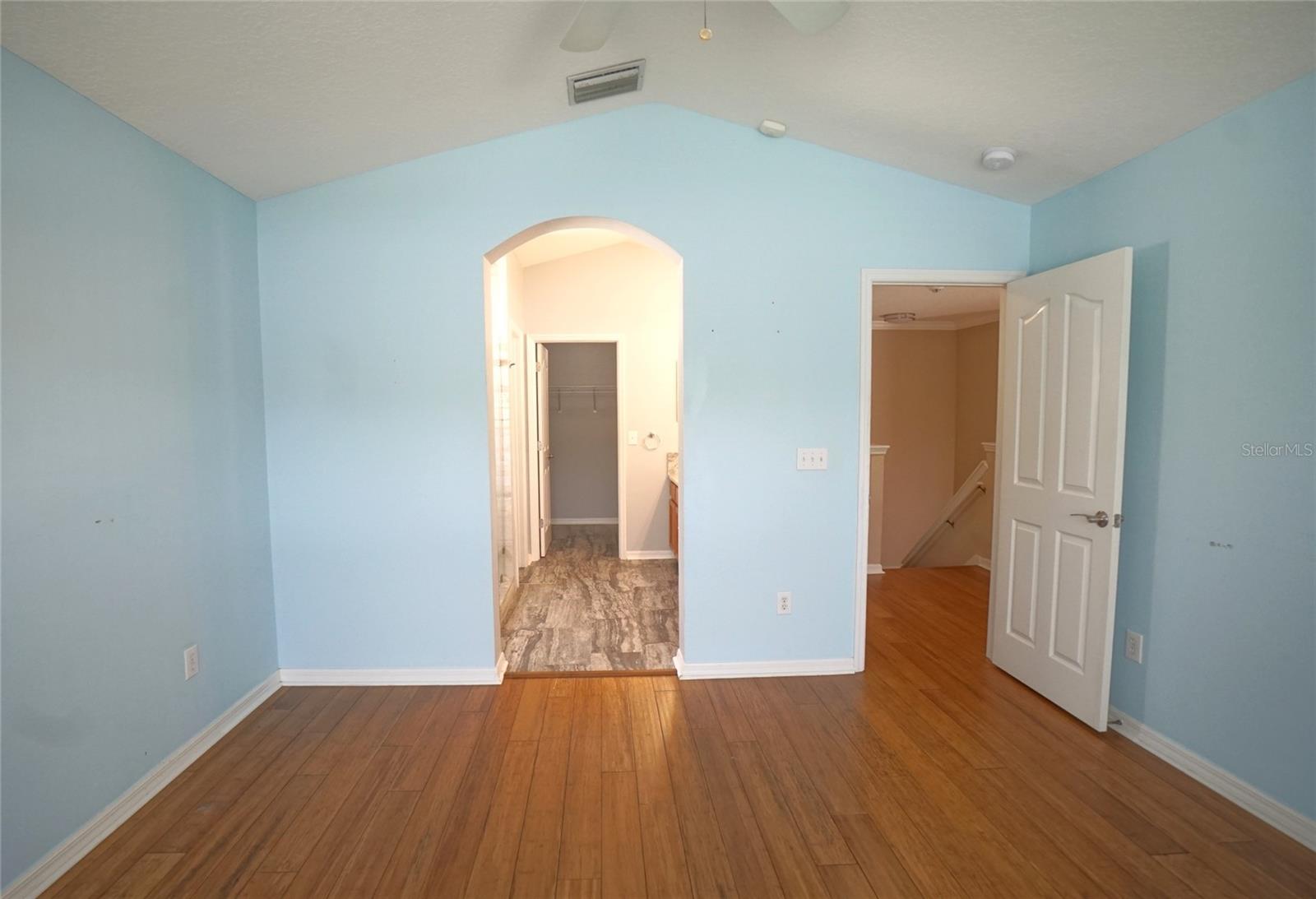 Image 11 of 20 For 10503 Barnstable Court