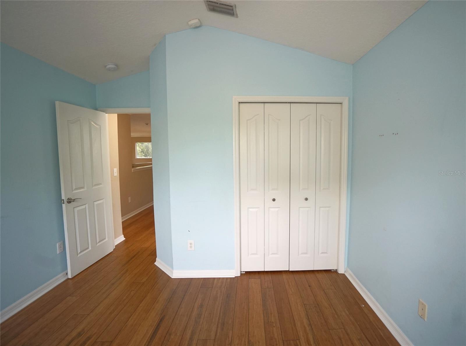 Image 14 of 20 For 10503 Barnstable Court