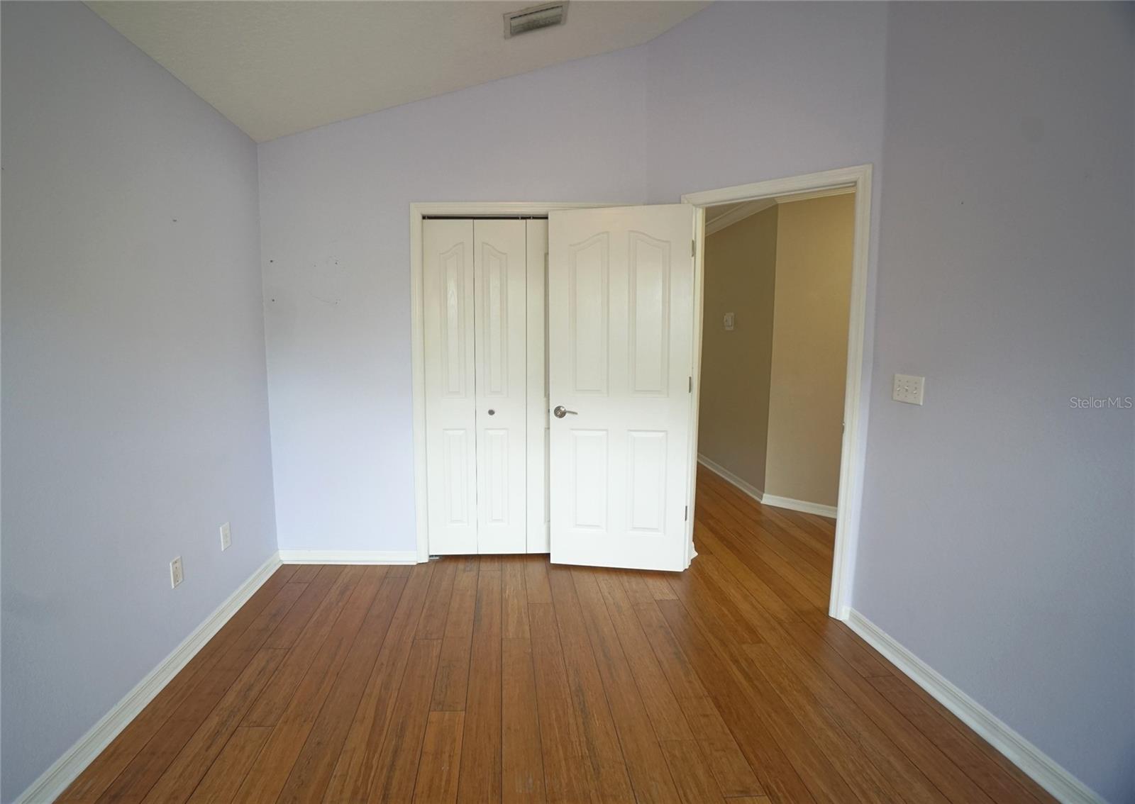 Image 15 of 20 For 10503 Barnstable Court