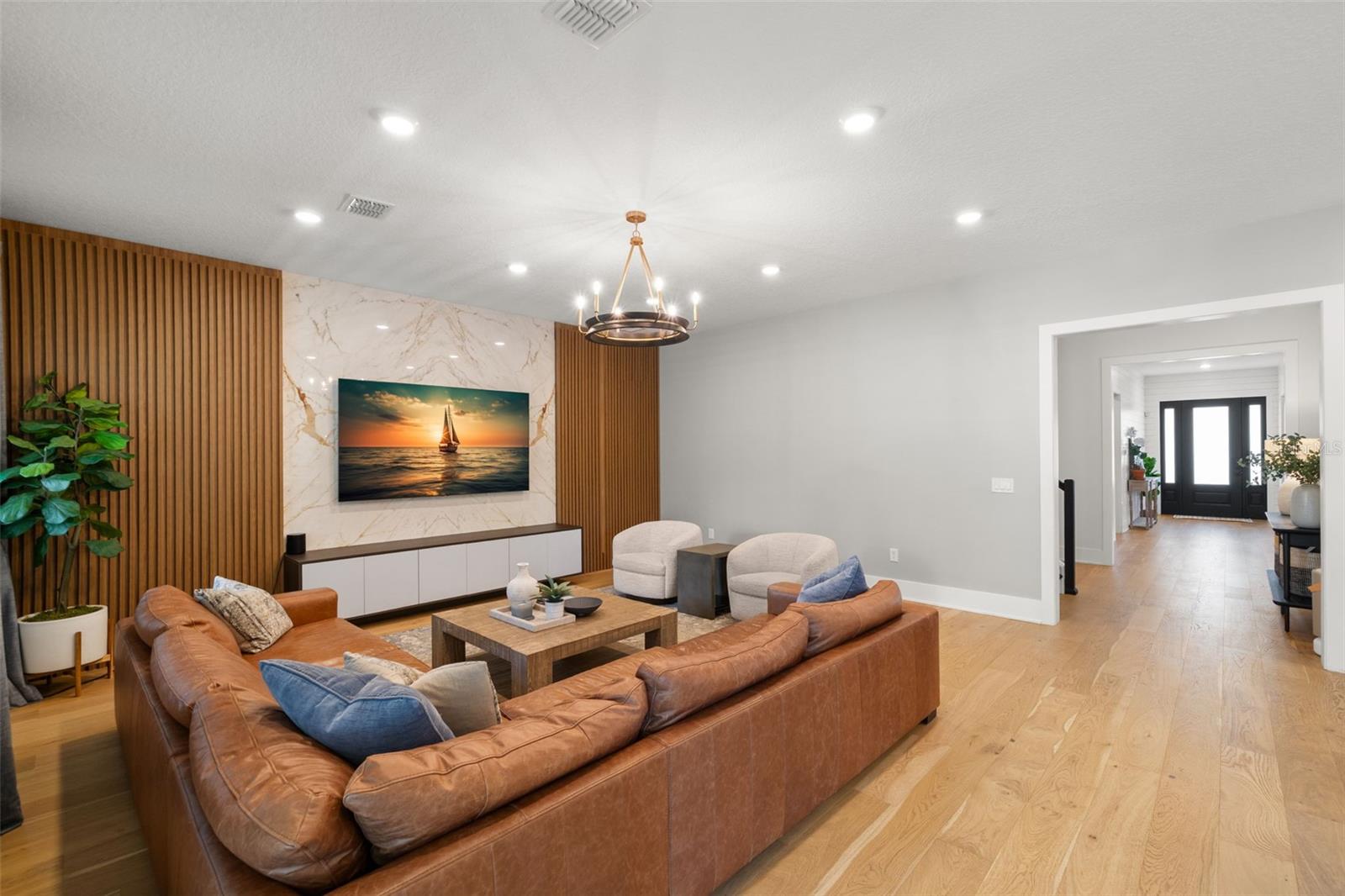 Image 15 of 60 For 4114 Neptune Street