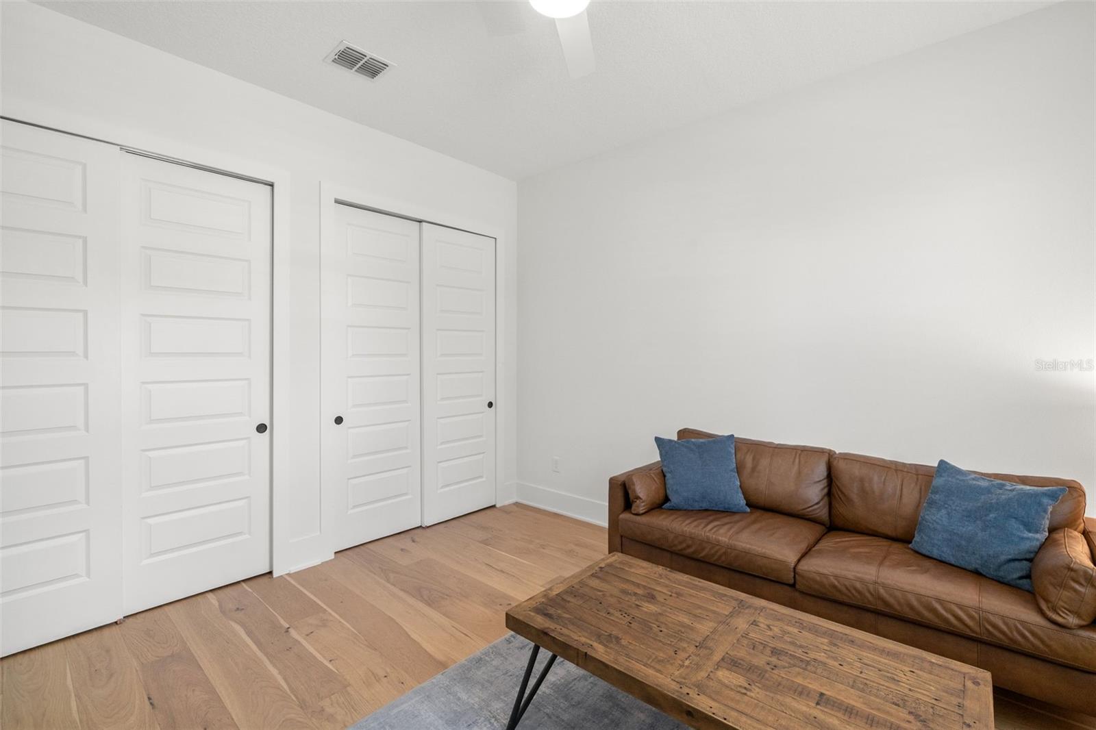 Image 37 of 60 For 4114 Neptune Street