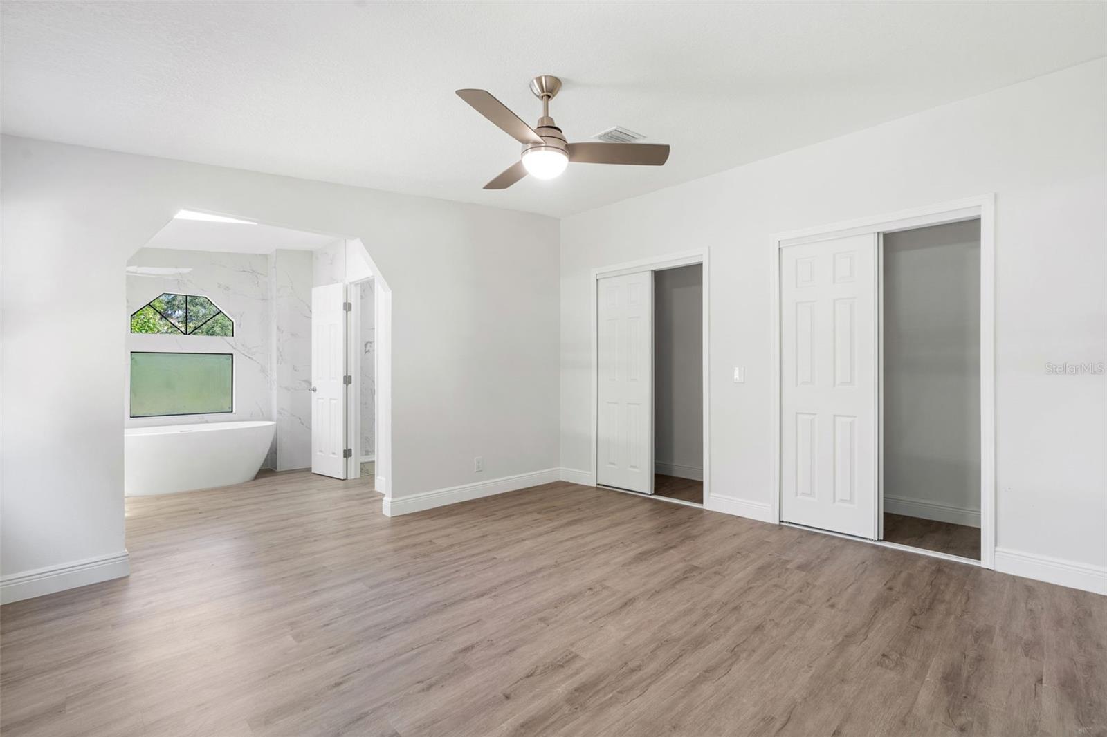 Image 13 of 29 For 5295 Rollingdale Court