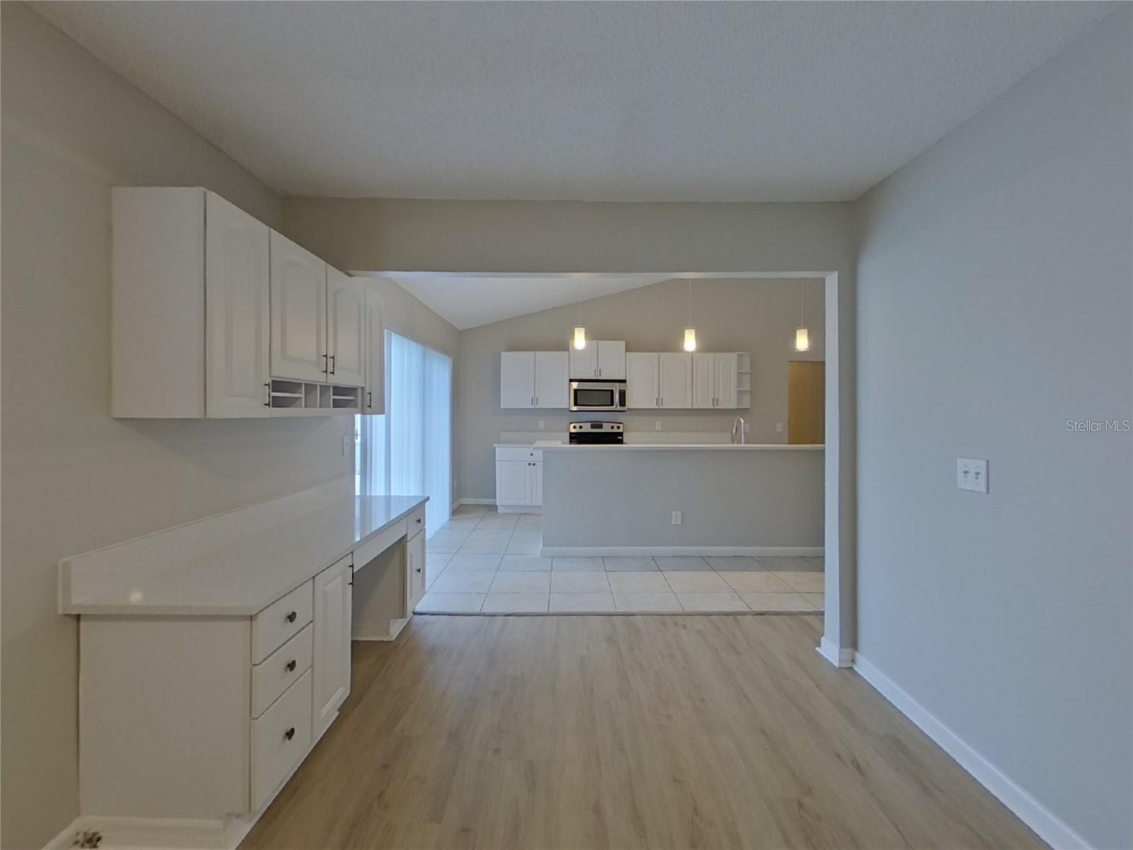 Image 5 of 15 For 10206 Deepbrook Drive