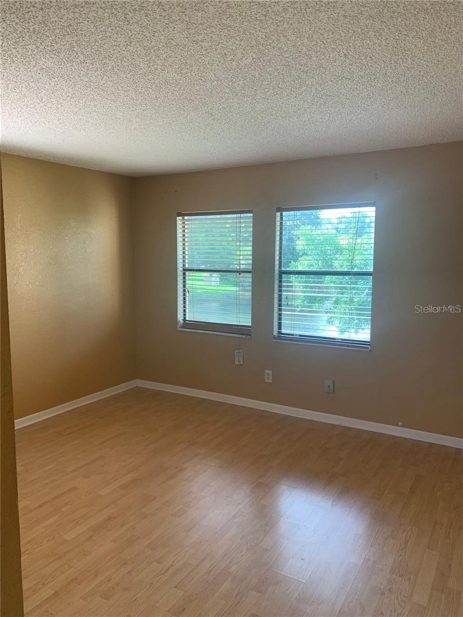 Image 3 of 11 For 6301 58th Street N 805