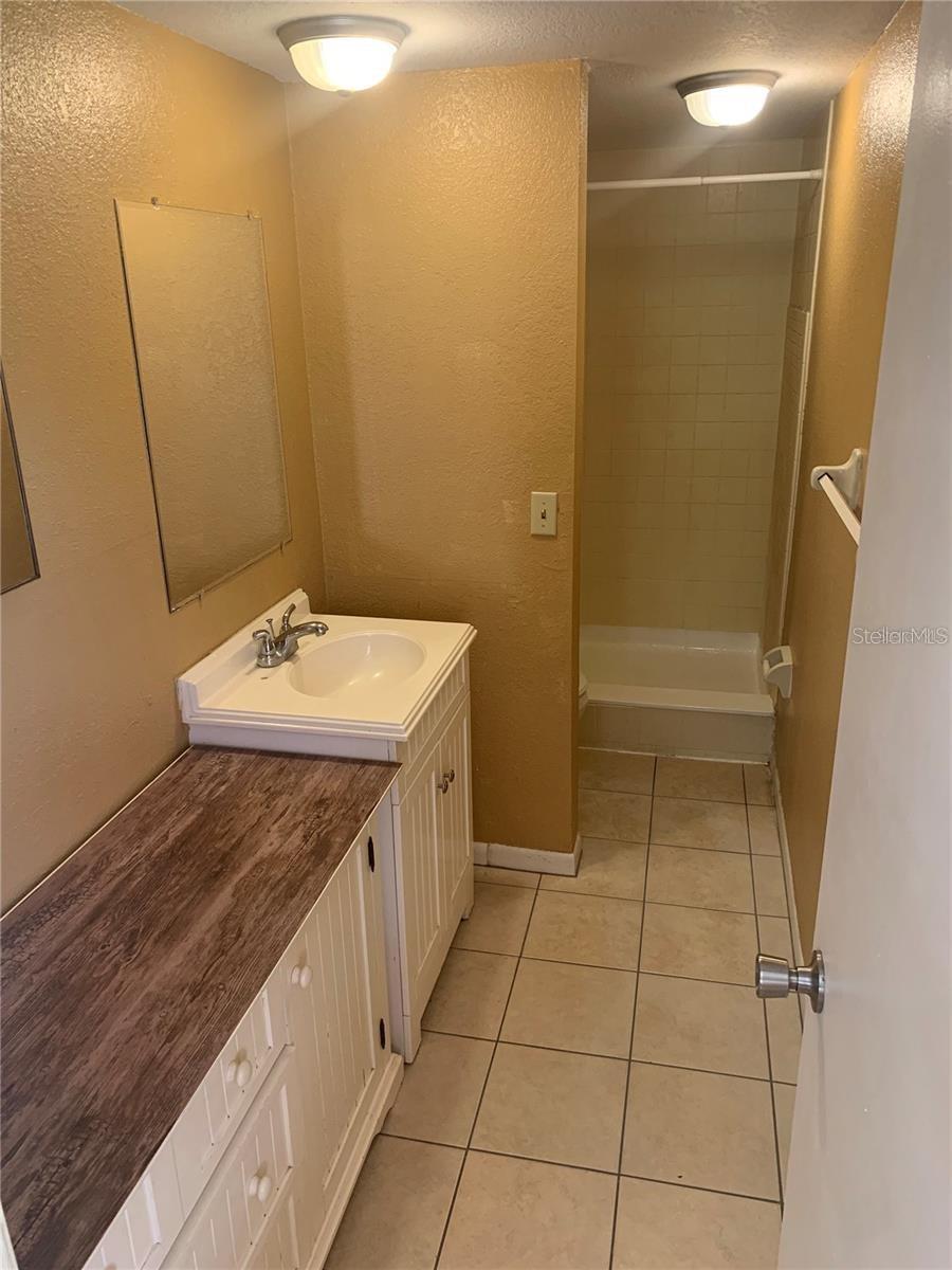 Image 9 of 11 For 6301 58th Street N 805