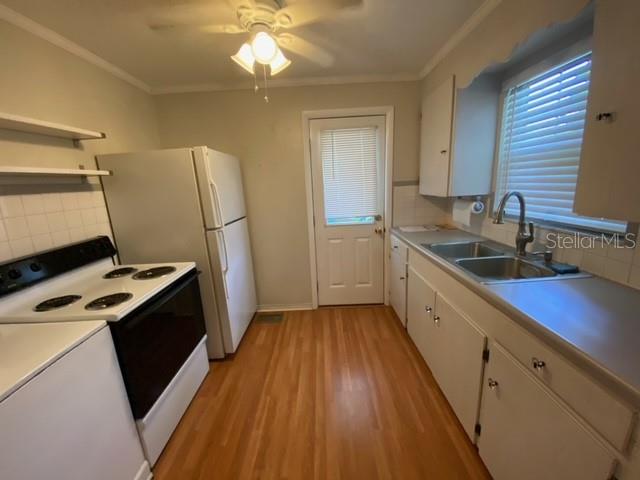 Image 5 of 21 For 6211 5th Avenue S