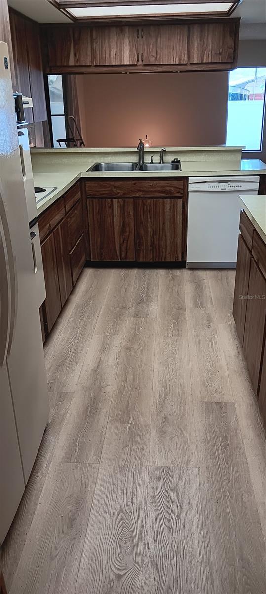 Image 7 of 21 For 401 Fern Cliff Avenue