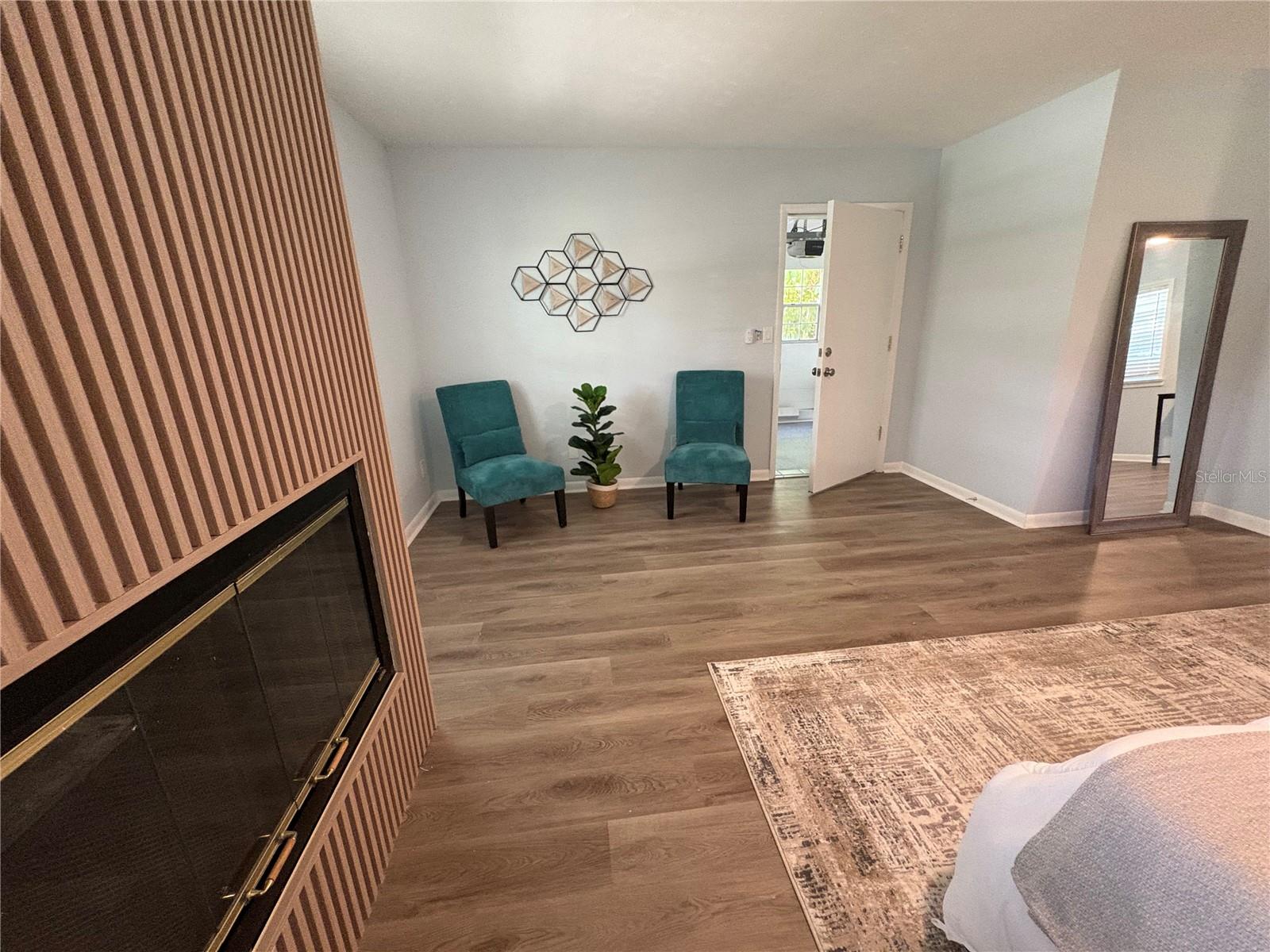 Image 16 of 51 For 2510 Lake Ellen Drive