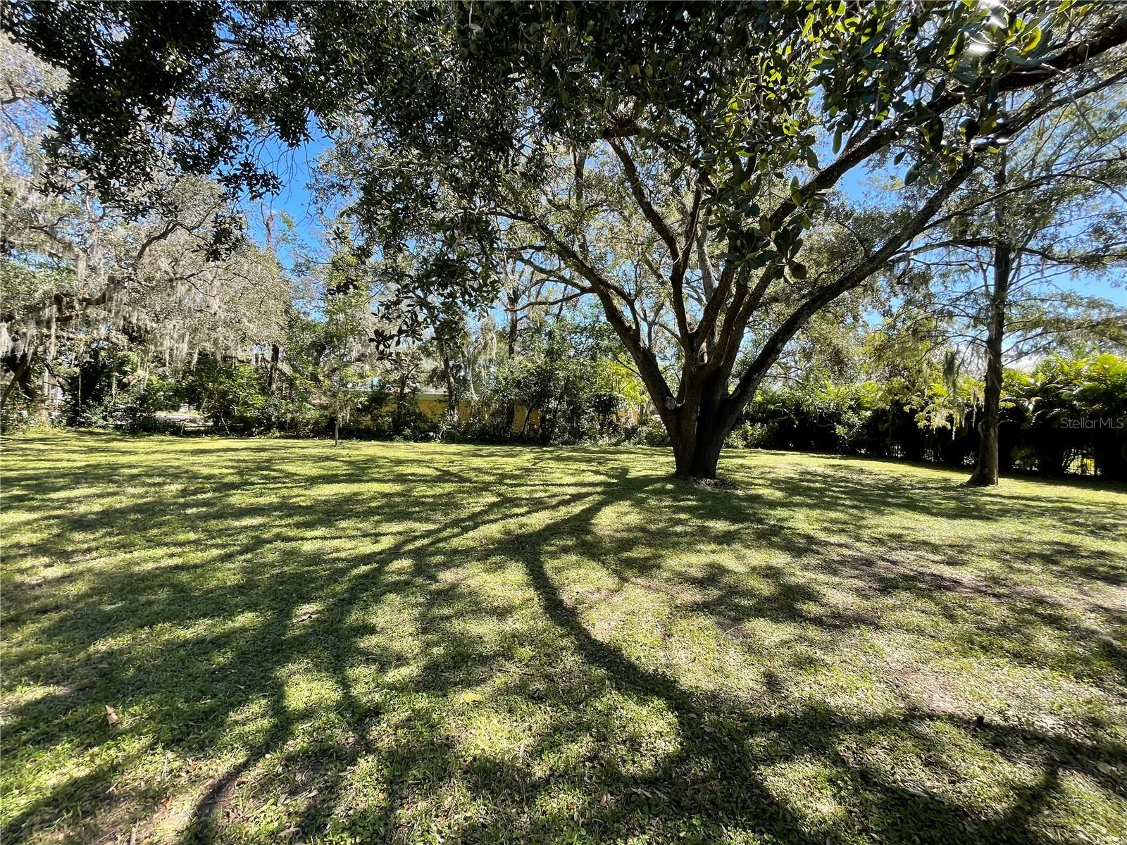 Image 29 of 51 For 2510 Lake Ellen Drive