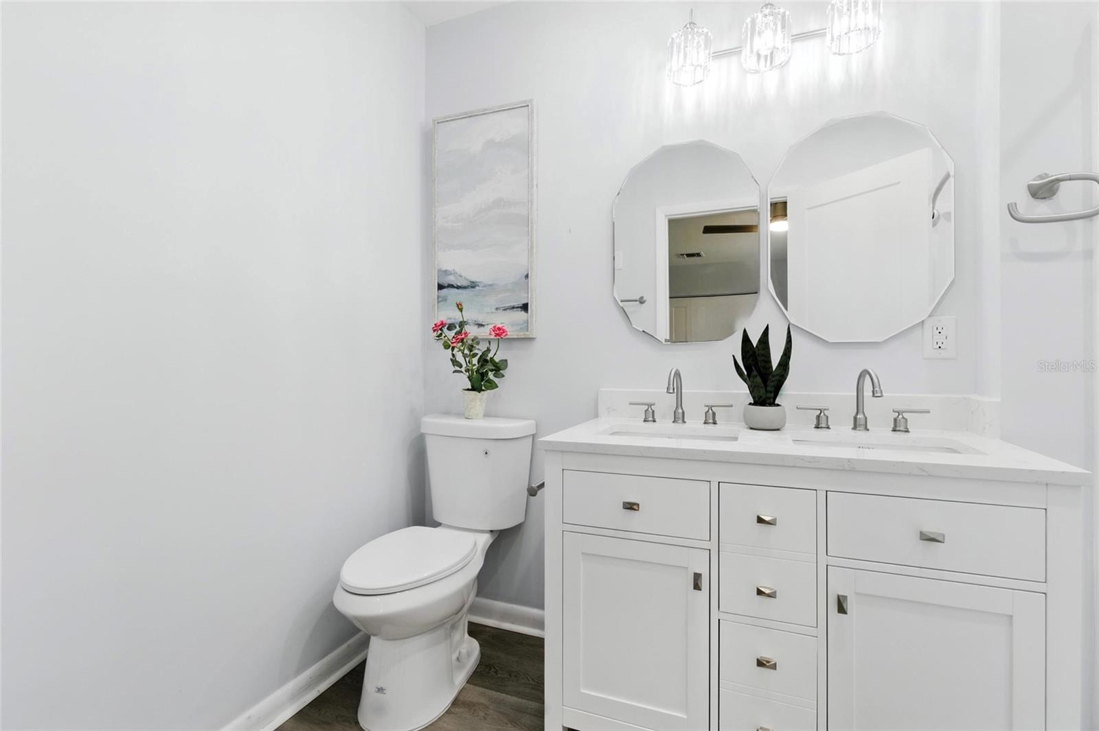 Image 33 of 51 For 2510 Lake Ellen Drive