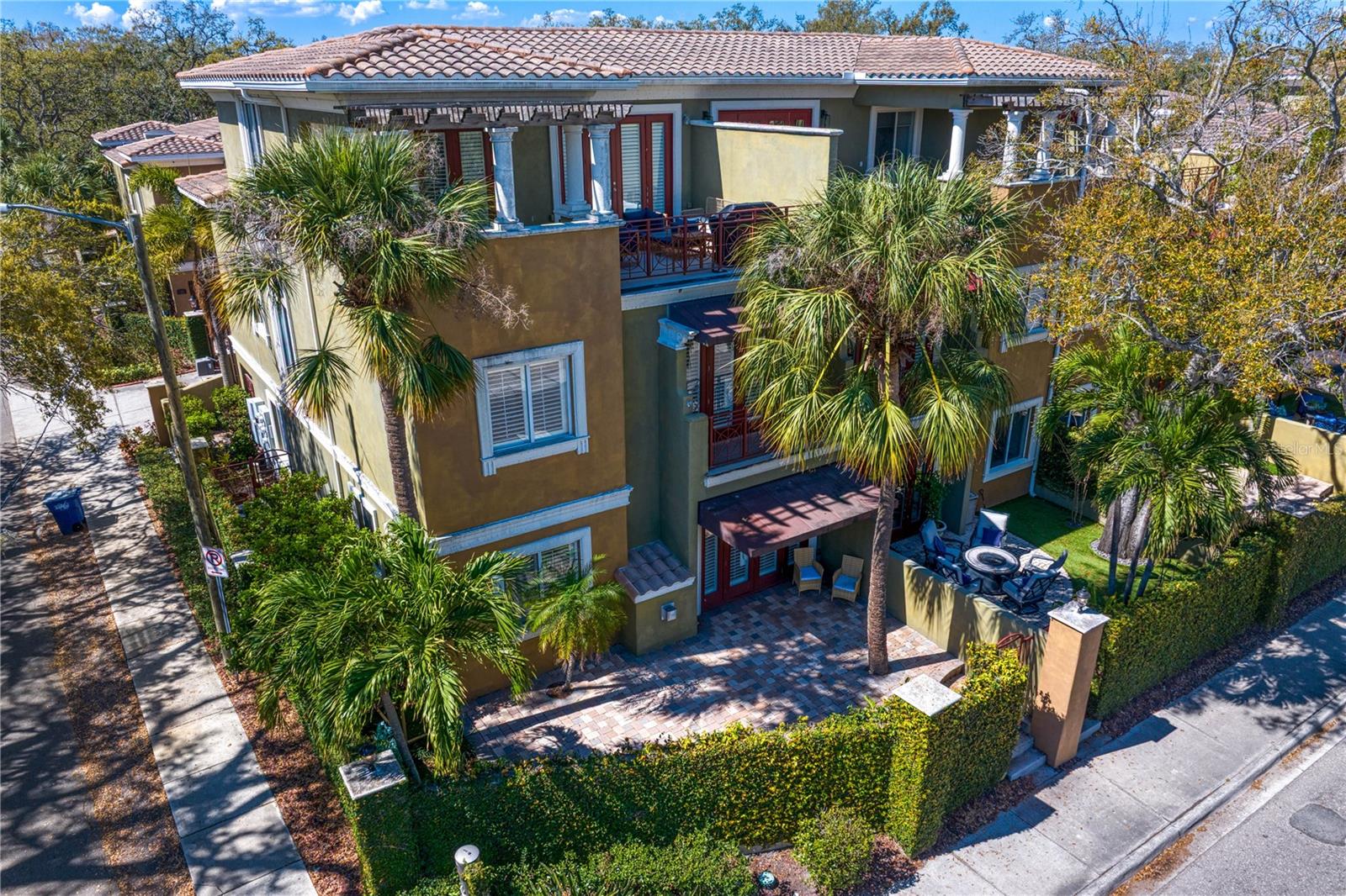 Image 43 of 46 For 4907 Bayshore Boulevard 115