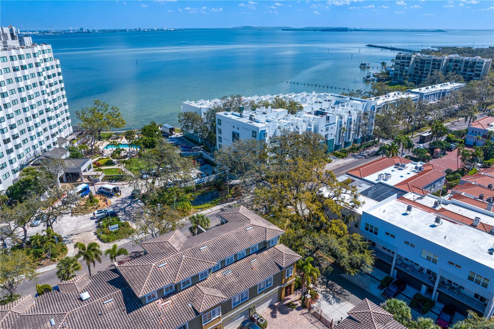 Image 45 of 46 For 4907 Bayshore Boulevard 115