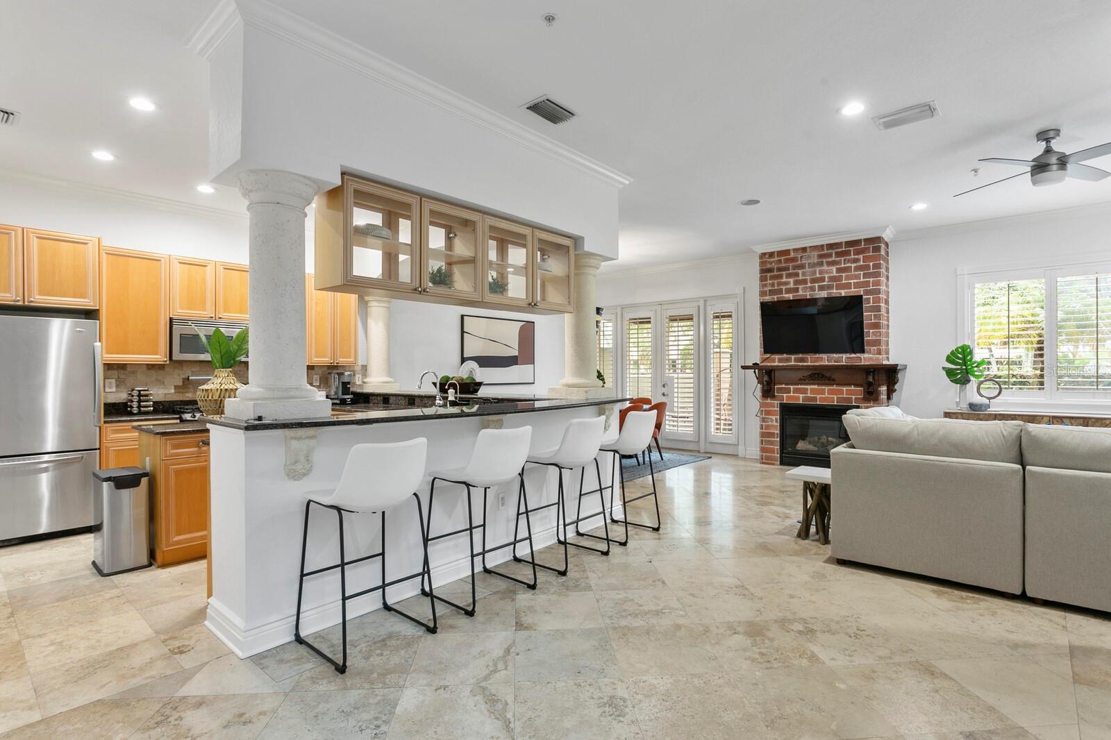Image 6 of 46 For 4907 Bayshore Boulevard 115