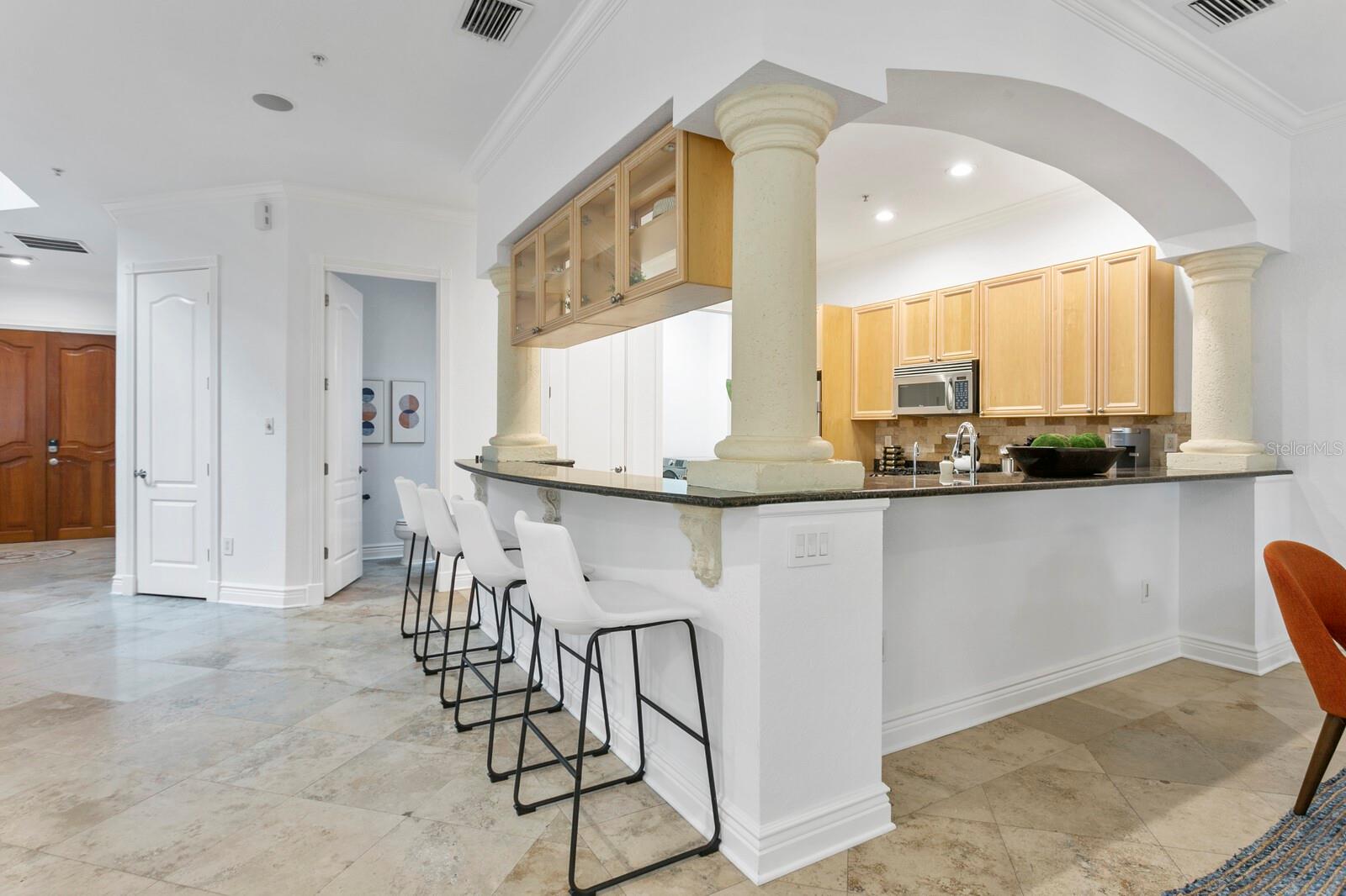 Image 8 of 46 For 4907 Bayshore Boulevard 115
