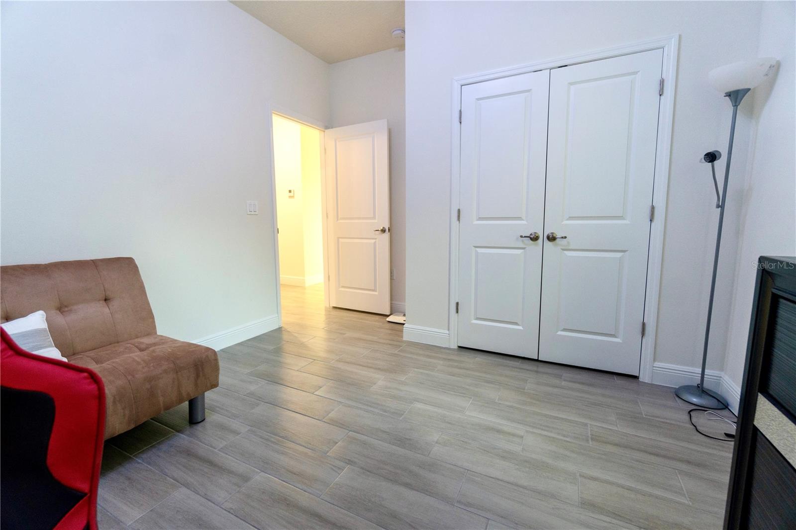 Image 31 of 45 For 1430 Tern Court