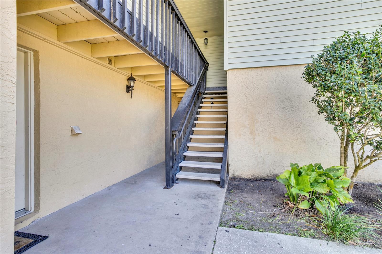 Image 30 of 41 For 209 Red Cedar Place 209