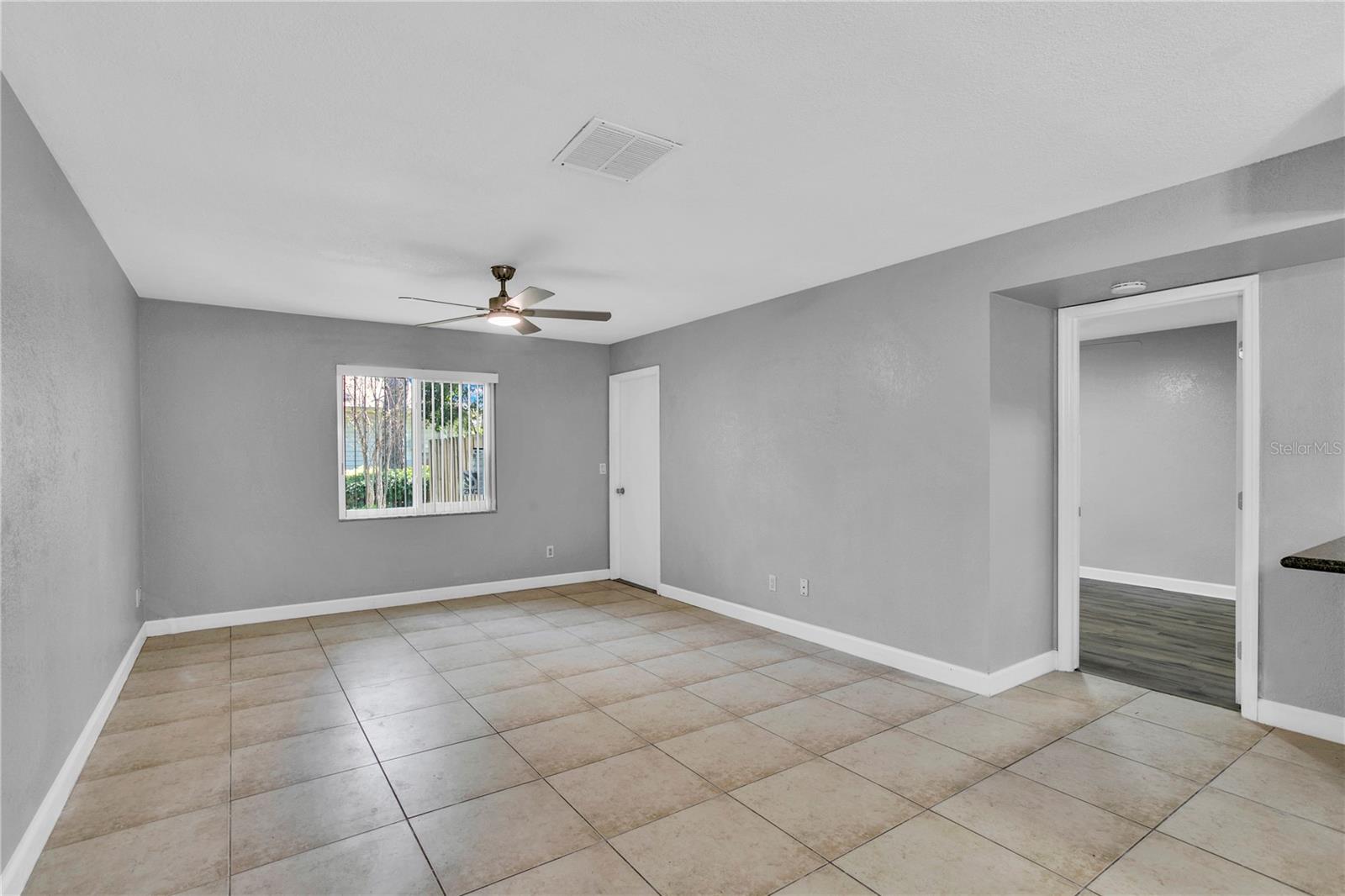 Image 9 of 41 For 209 Red Cedar Place 209