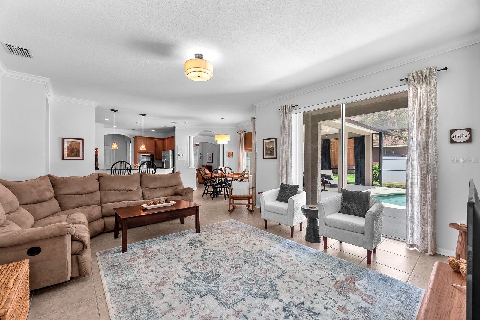 Image 16 of 59 For 15206 Merlinpark Place