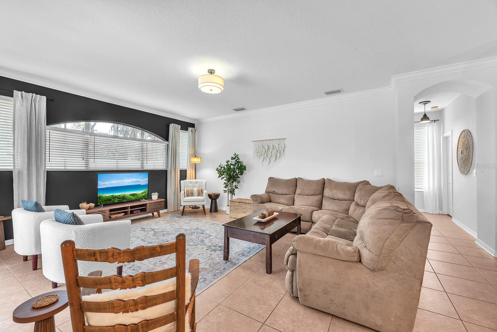 Image 18 of 59 For 15206 Merlinpark Place