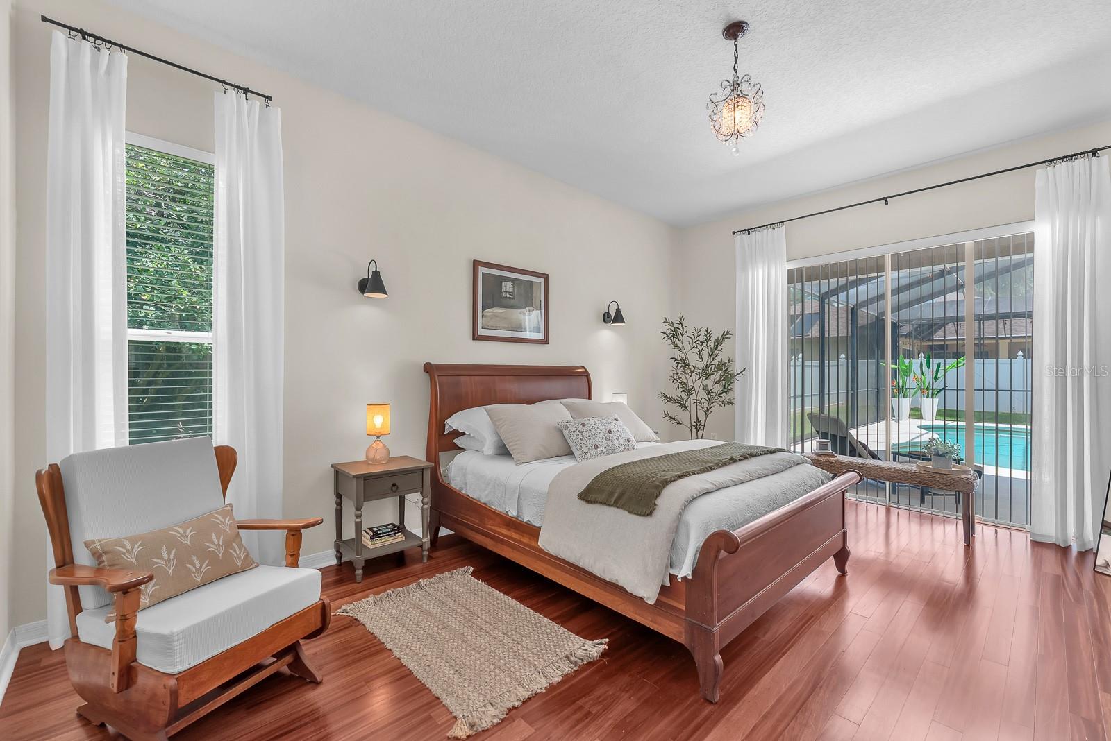 Image 19 of 59 For 15206 Merlinpark Place